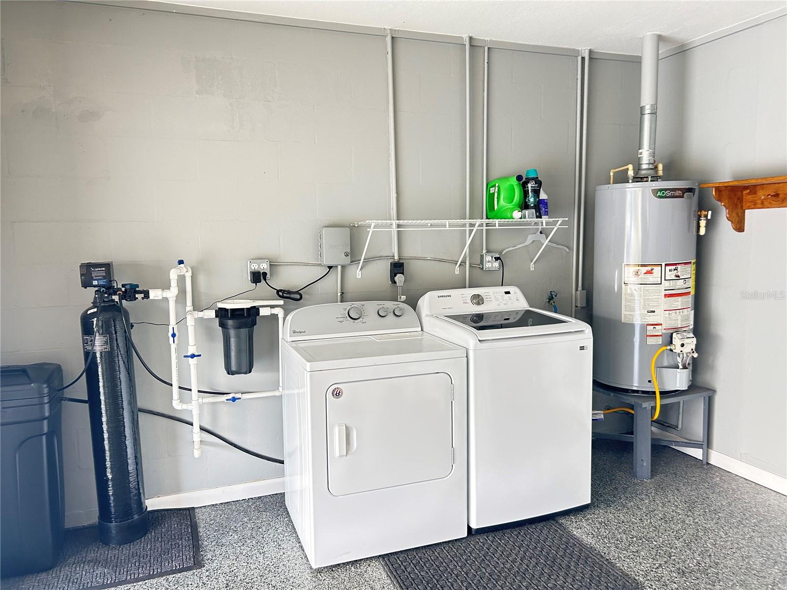 Image 22 of 30 For 634 Wexford Court