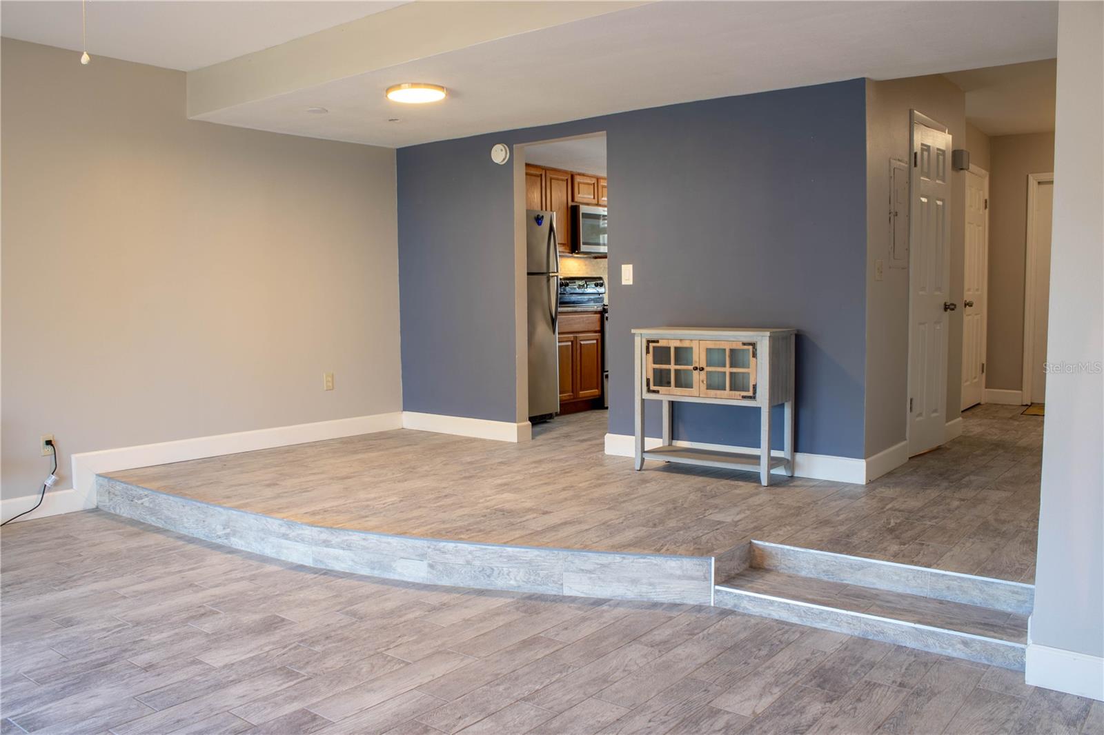 Image 13 of 46 For 1920 Edgewood Drive P2