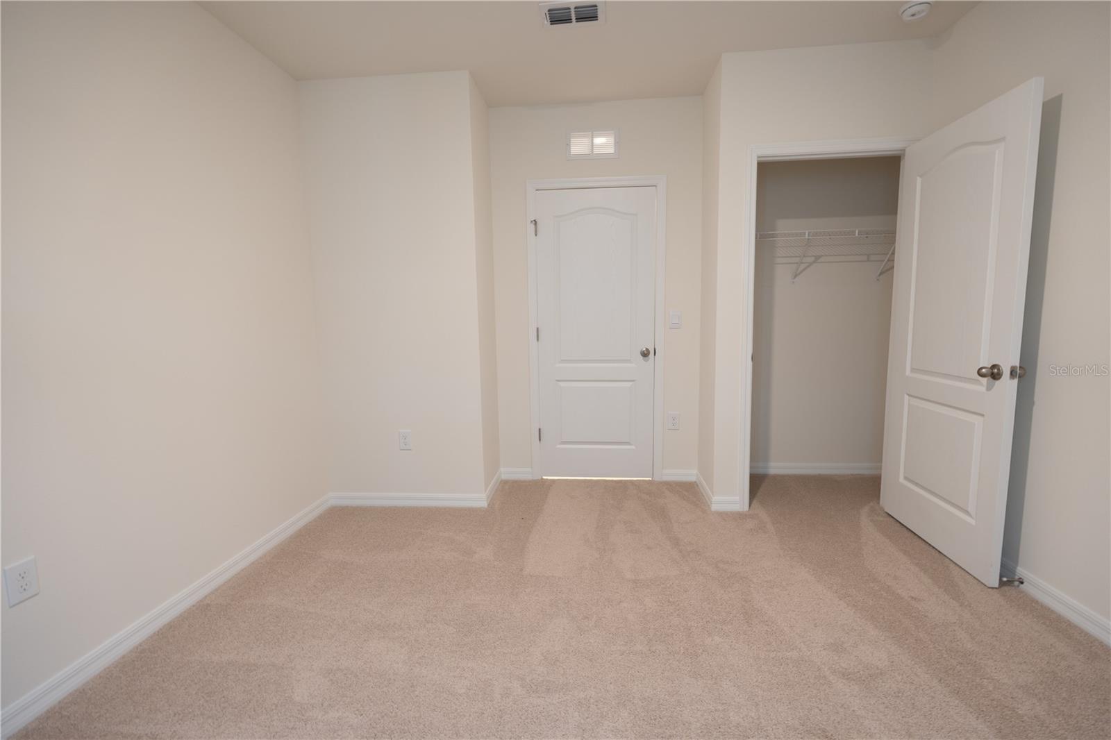 Image 22 of 52 For 444 Taylor Groves Drive