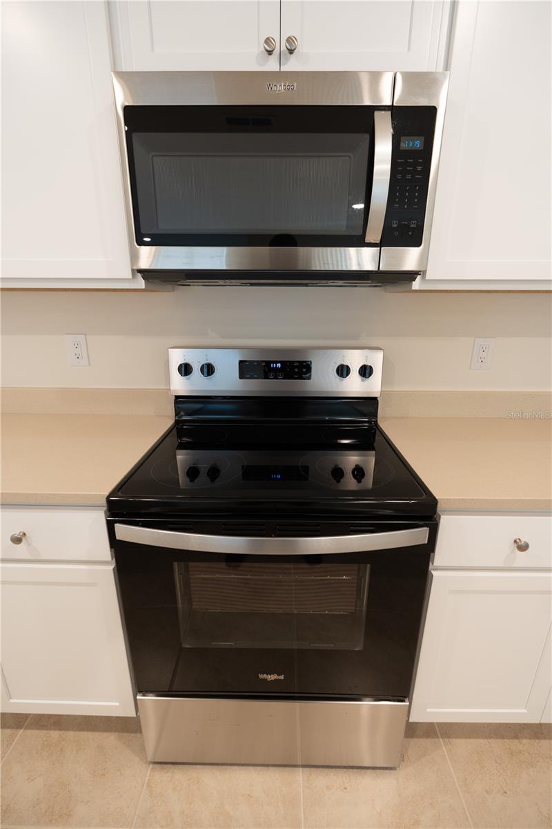 Image 31 of 52 For 444 Taylor Groves Drive