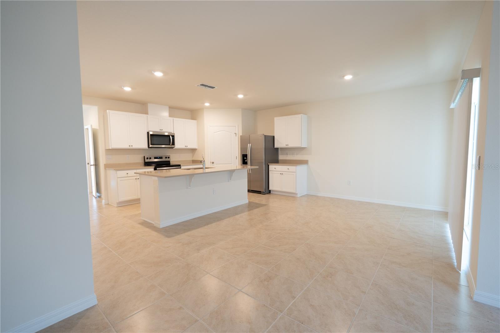 Image 38 of 52 For 444 Taylor Groves Drive