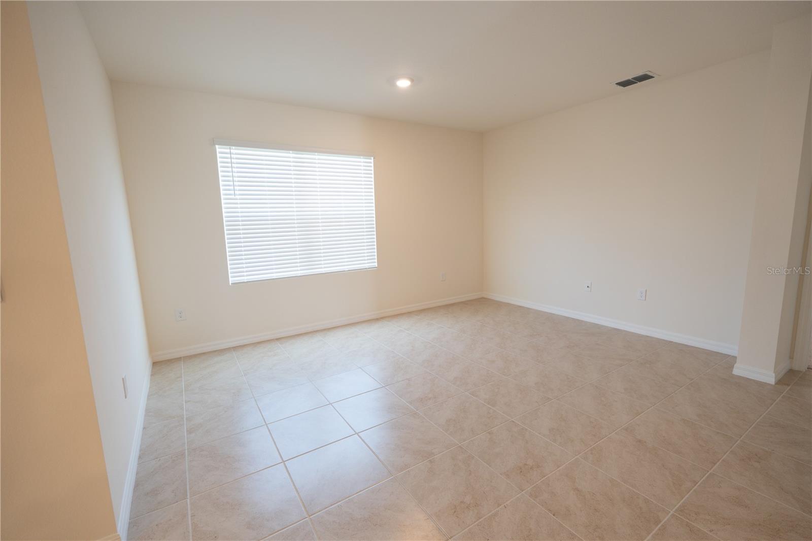 Image 41 of 52 For 444 Taylor Groves Drive