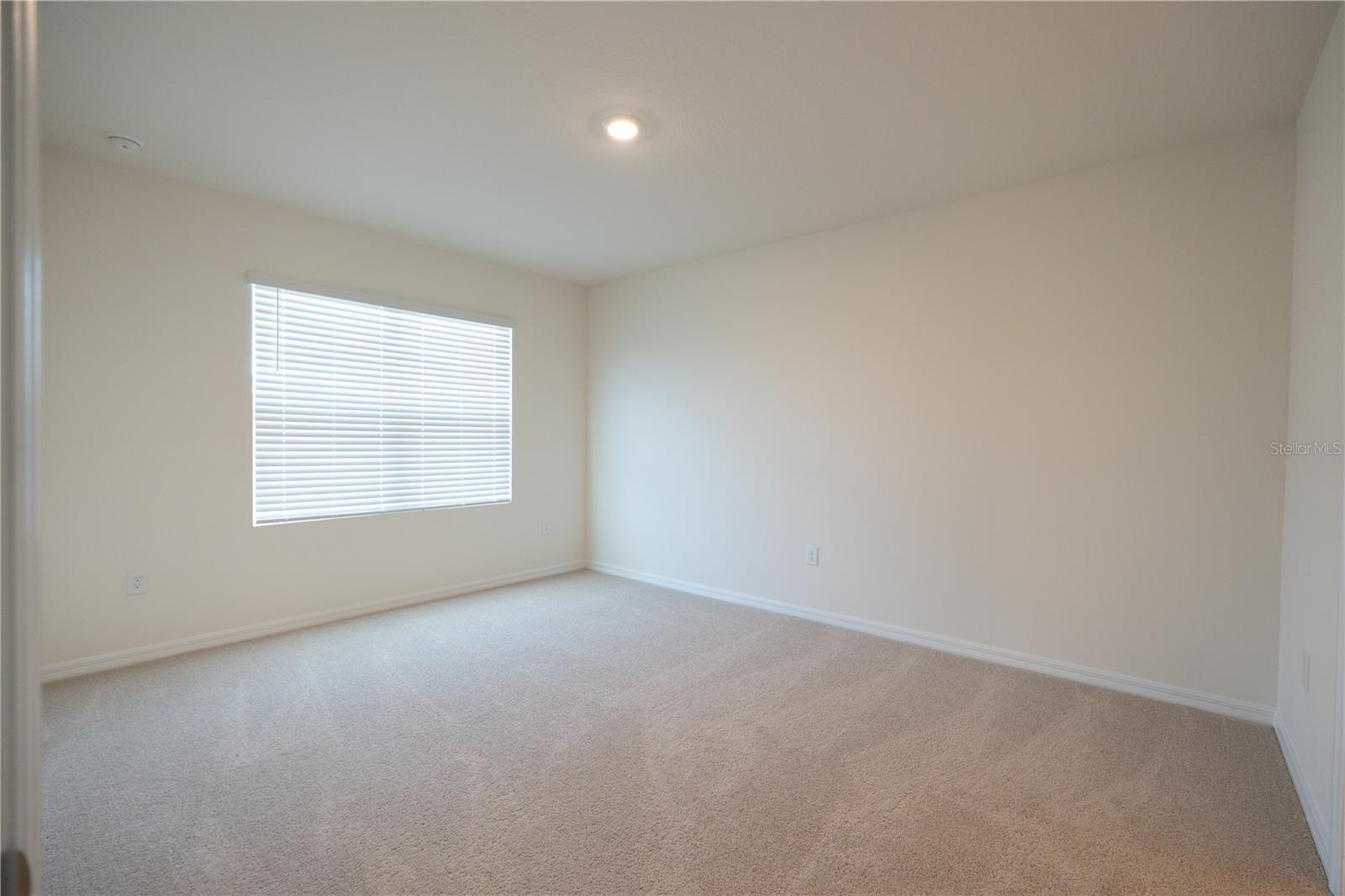 Image 43 of 52 For 444 Taylor Groves Drive