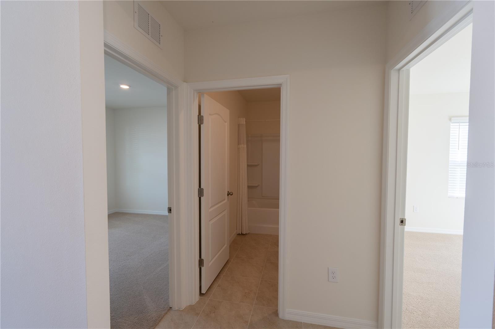 Image 6 of 52 For 444 Taylor Groves Drive