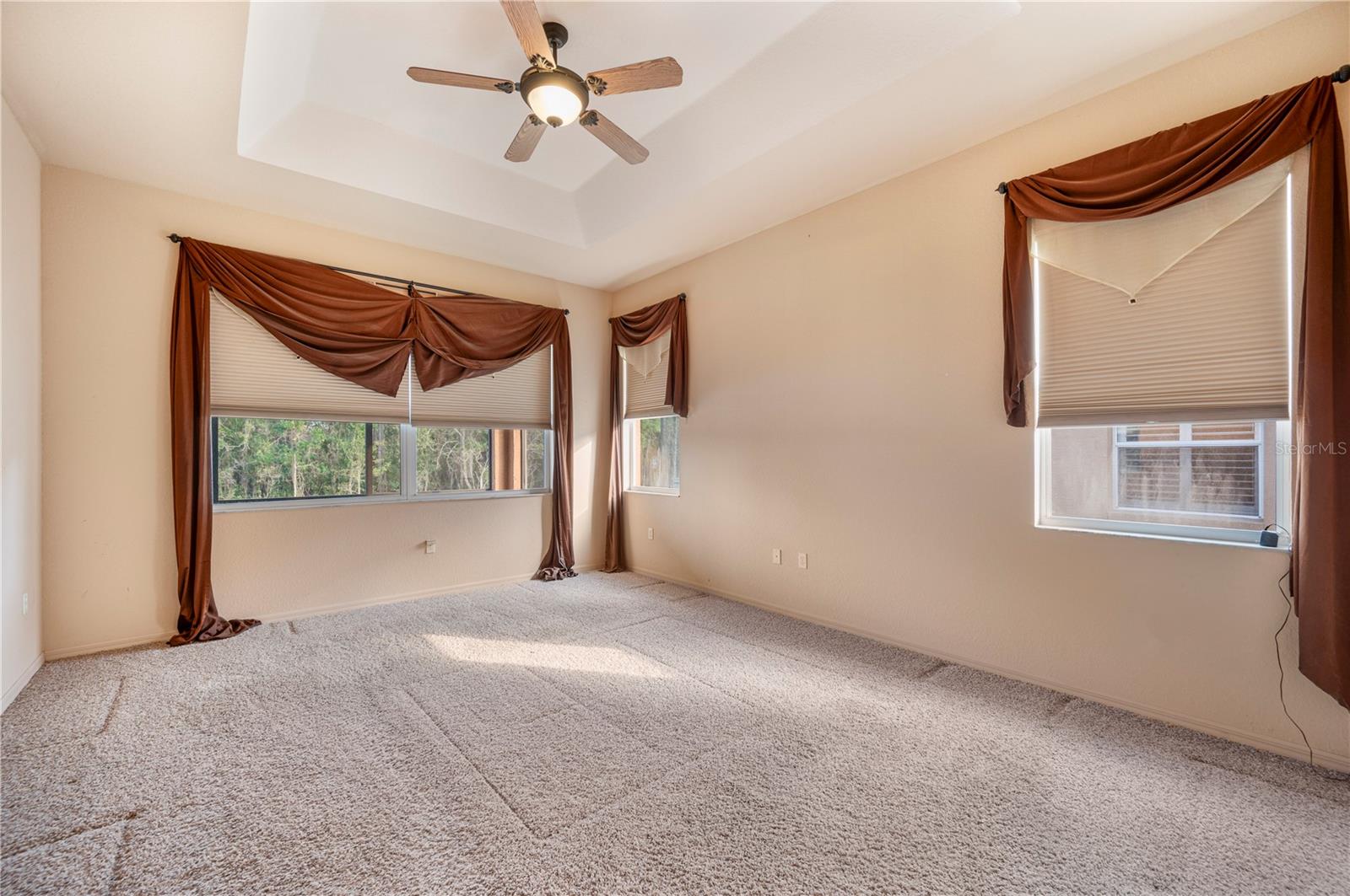 Image 18 of 45 For 4632 Turnberry Lane