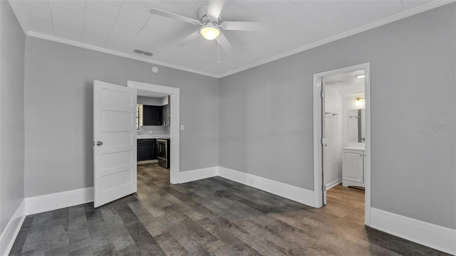 Image 16 of 49 For 751 Avenue D Sw