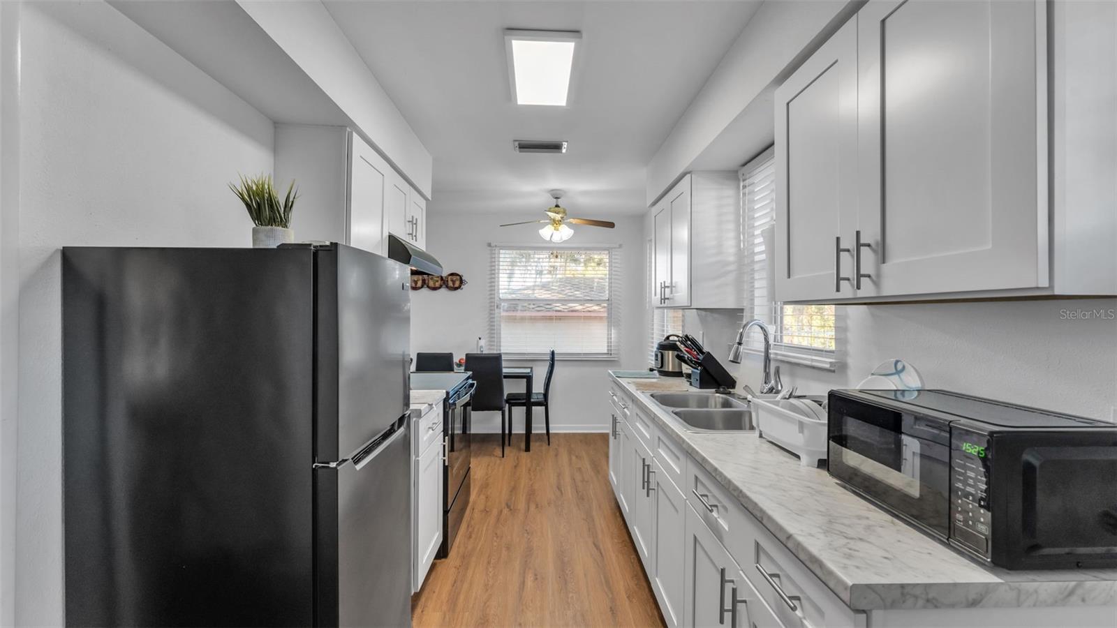 Image 31 of 49 For 751 Avenue D Sw