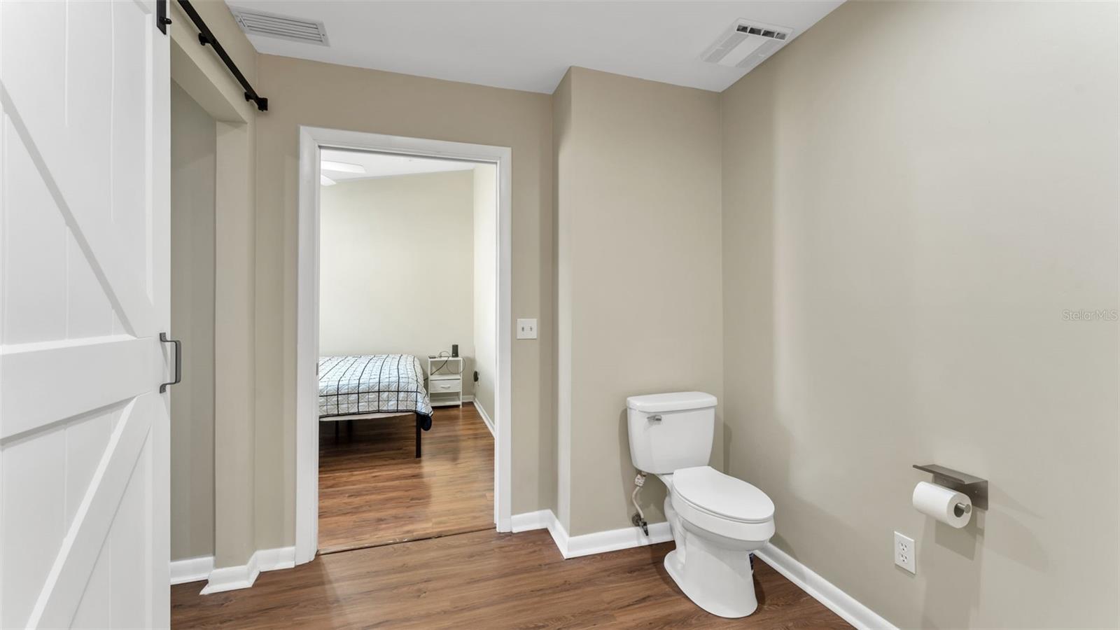 Image 41 of 49 For 751 Avenue D Sw