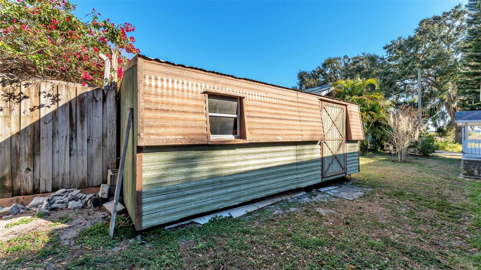 Image 46 of 49 For 751 Avenue D Sw