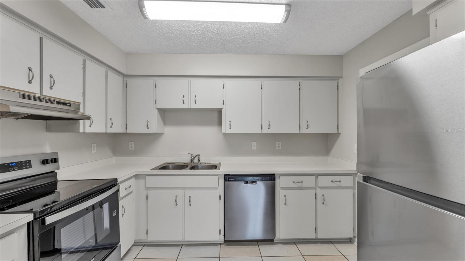 Image 4 of 9 For 236 Village Crest Court