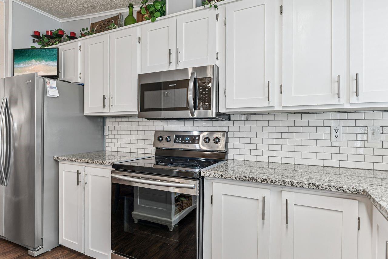 Image 19 of 36 For 6613 Westchester Drive Ne