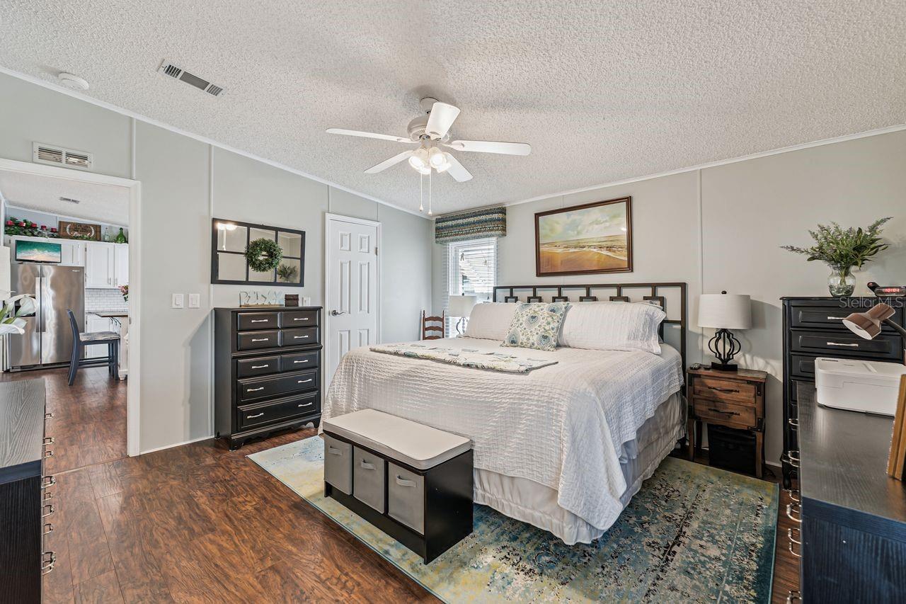 Image 22 of 36 For 6613 Westchester Drive Ne