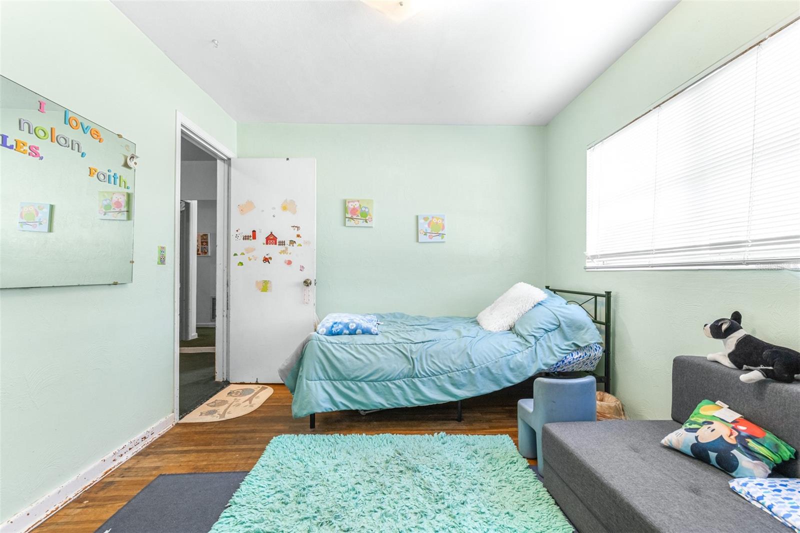 Image 37 of 53 For 628 Laurel Avenue