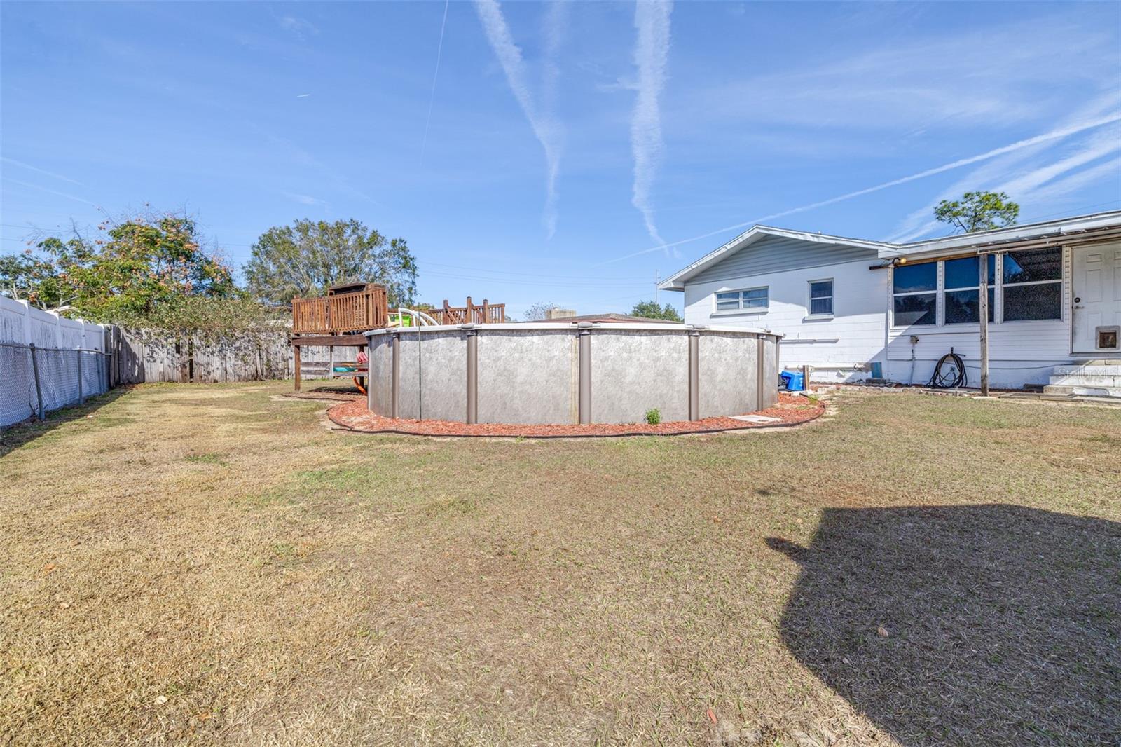 Image 43 of 53 For 628 Laurel Avenue