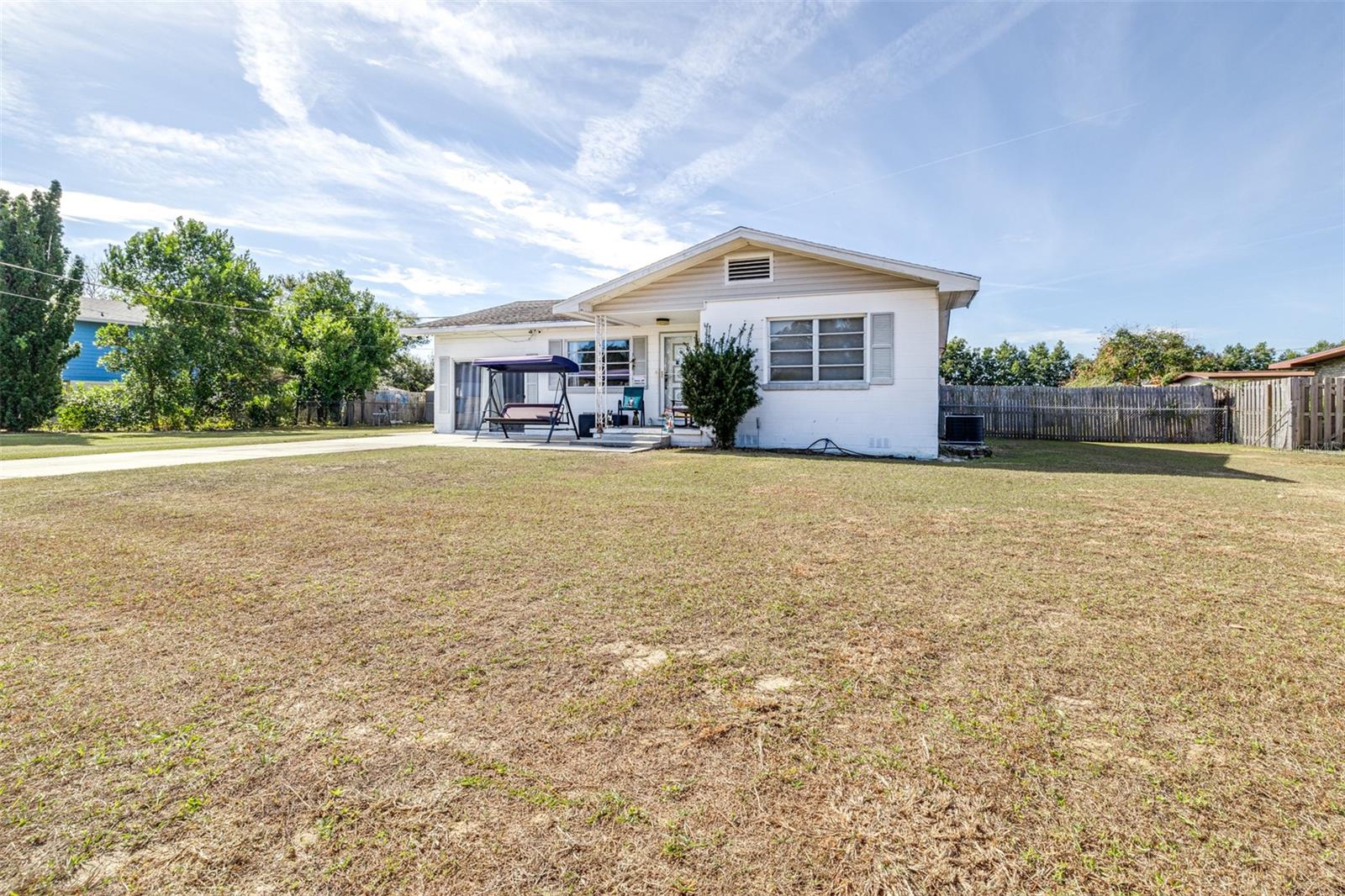 Image 5 of 53 For 628 Laurel Avenue