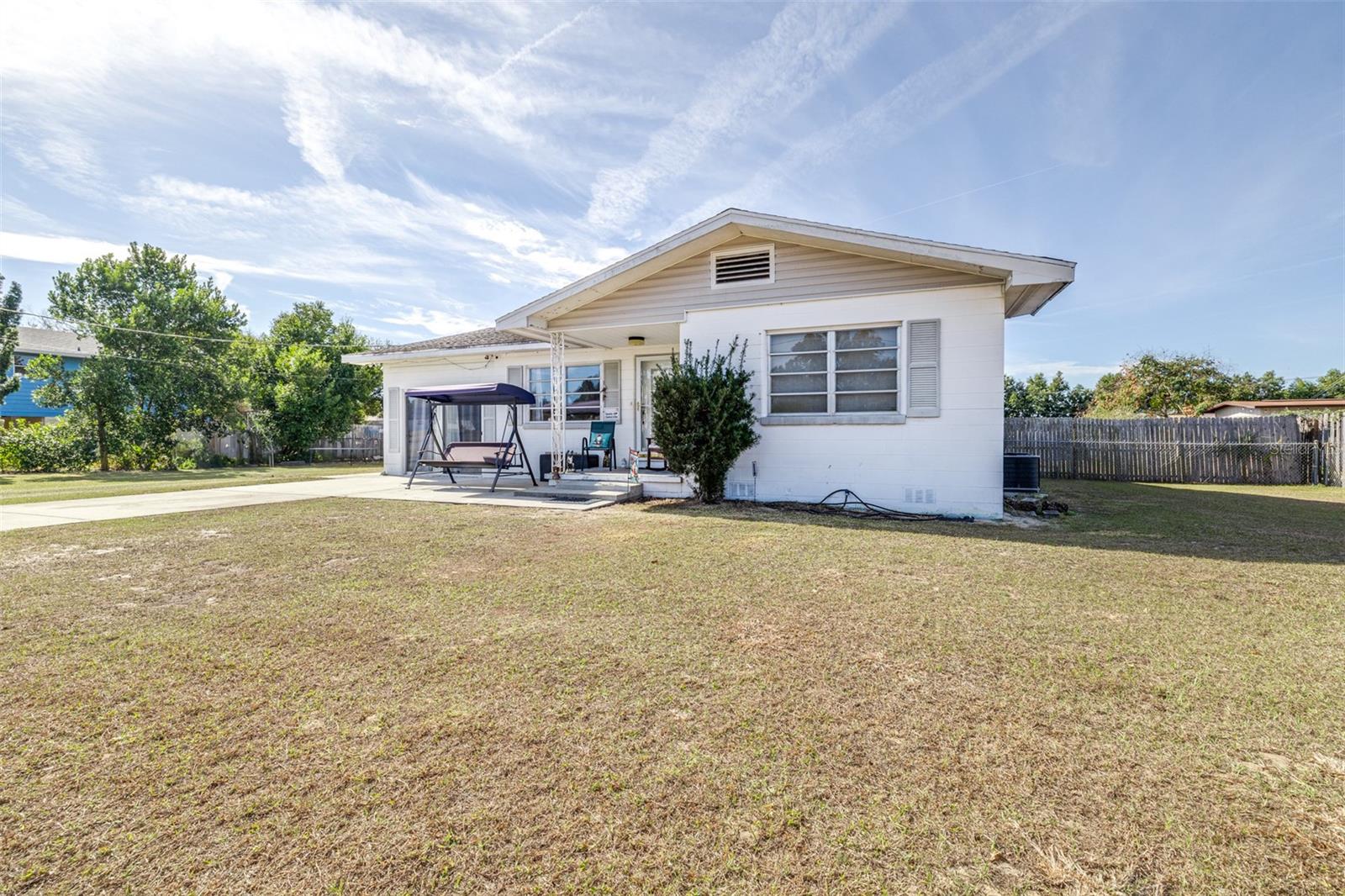 Image 6 of 53 For 628 Laurel Avenue