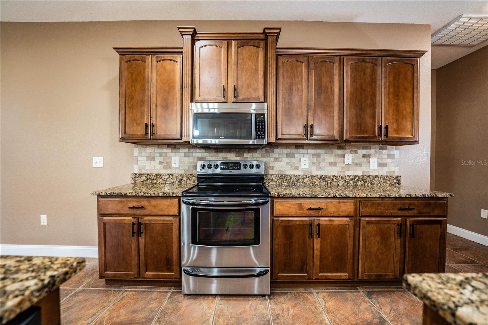 Image 19 of 87 For 3284 Hawks Ridge Drive