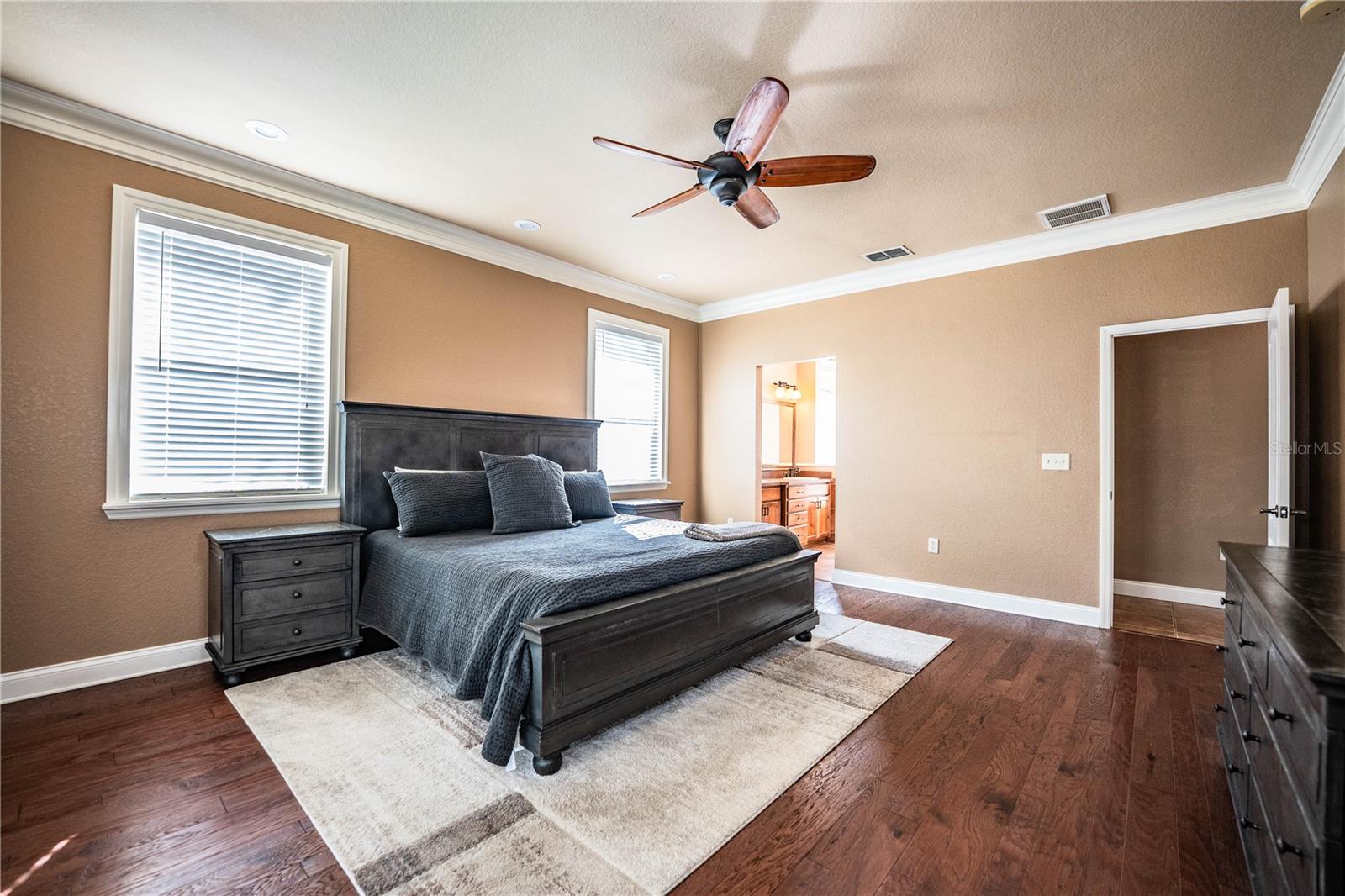 Image 35 of 87 For 3284 Hawks Ridge Drive