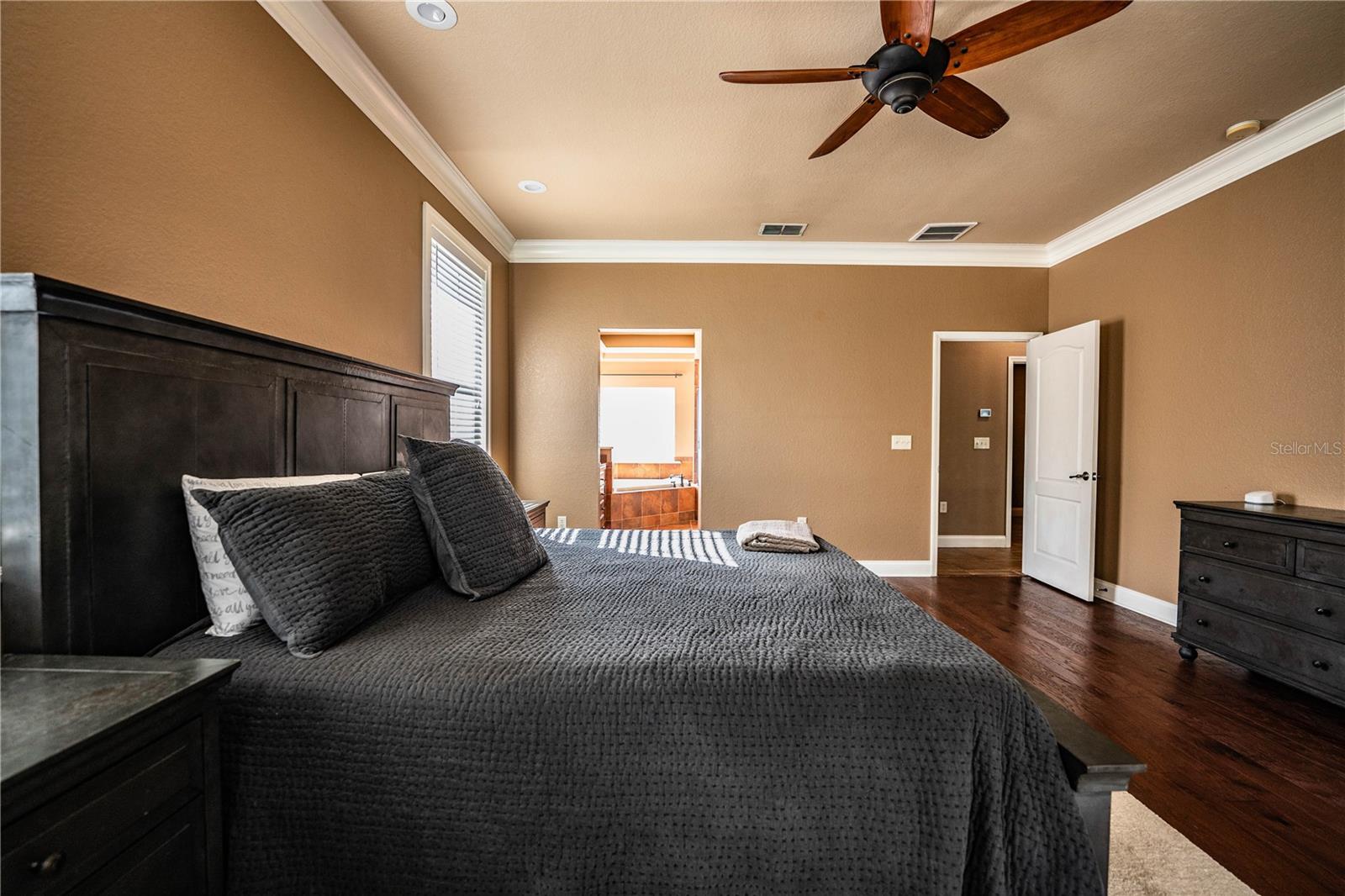 Image 39 of 87 For 3284 Hawks Ridge Drive