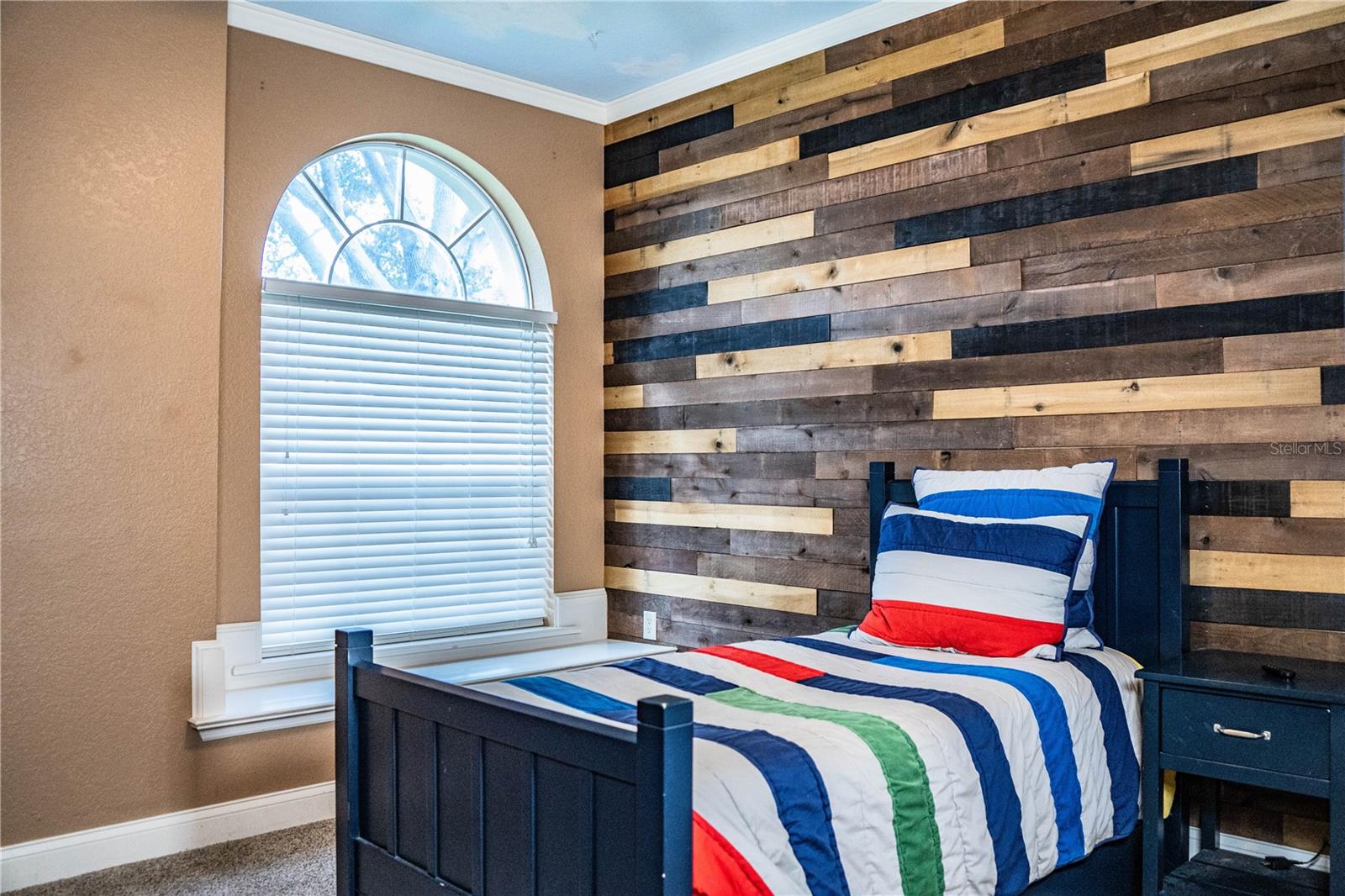 Image 50 of 87 For 3284 Hawks Ridge Drive