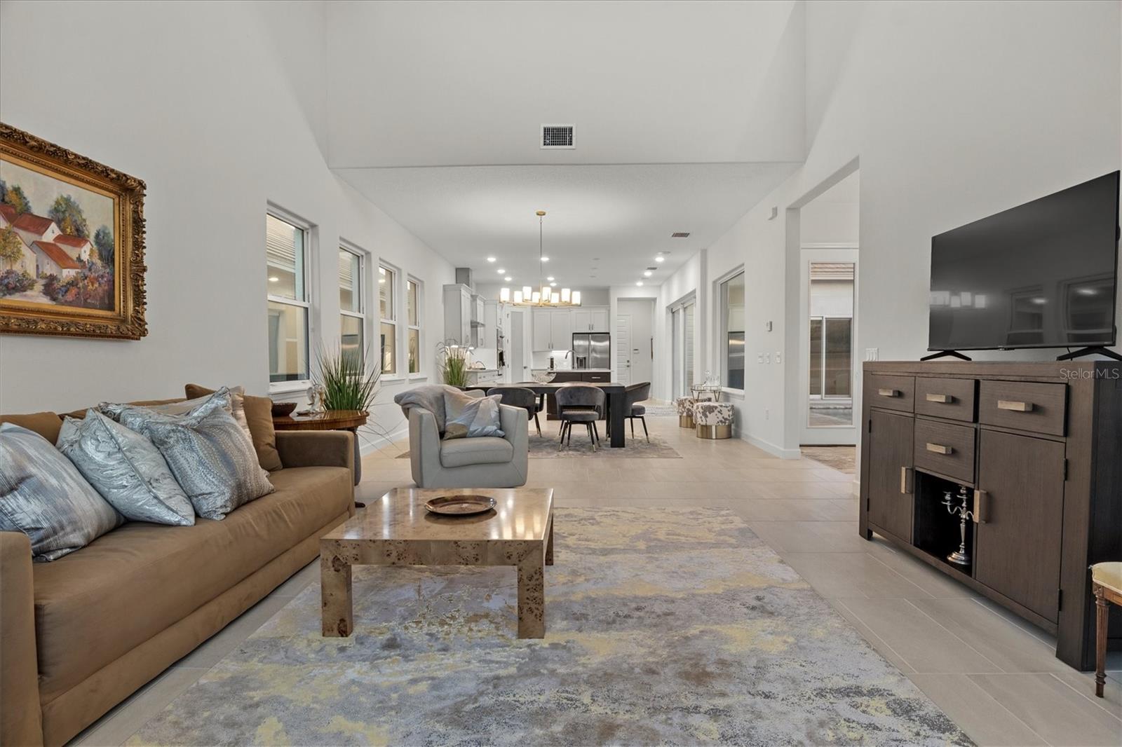 Image 13 of 44 For 168 Hampton Loop