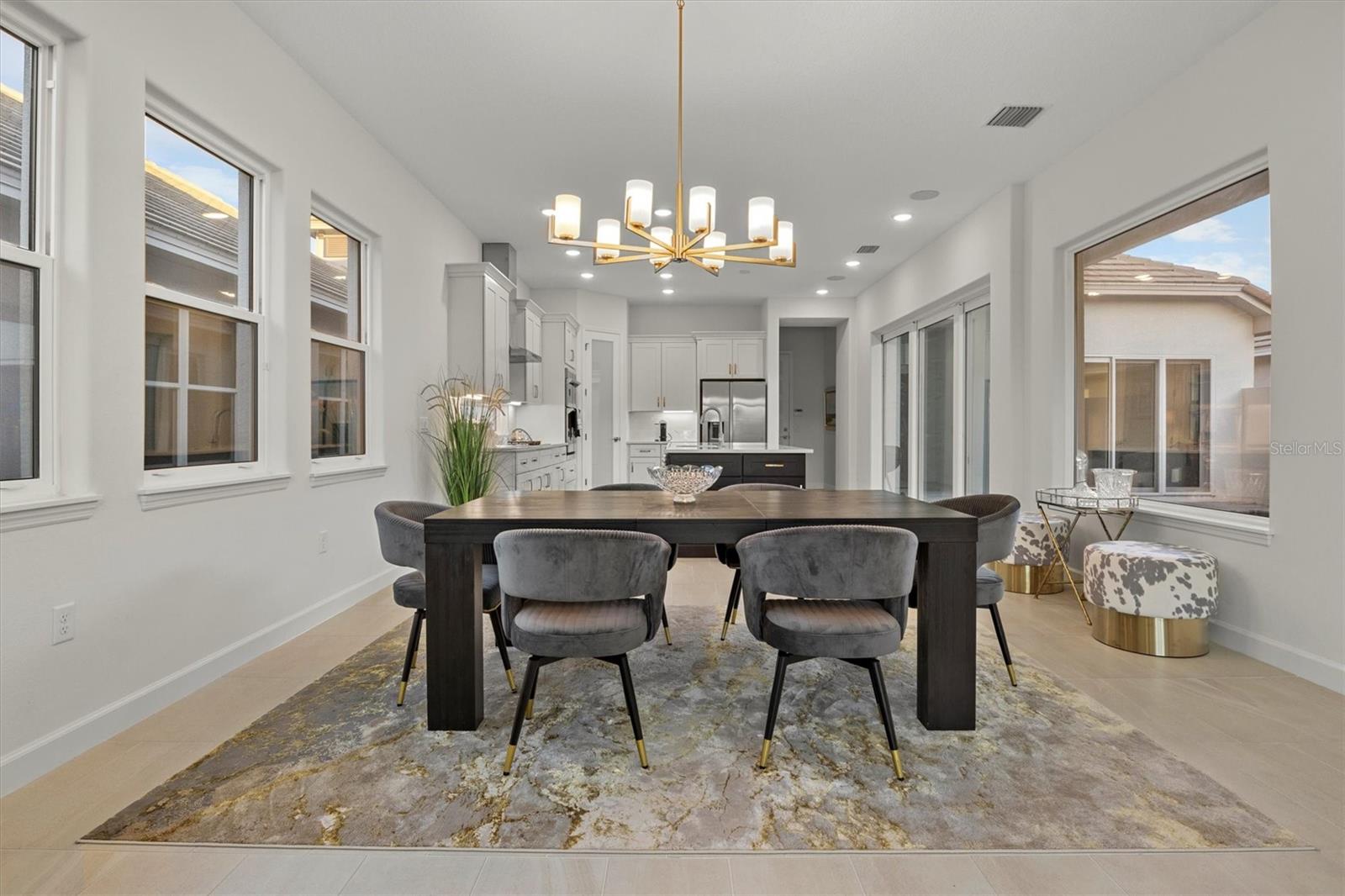 Image 15 of 44 For 168 Hampton Loop