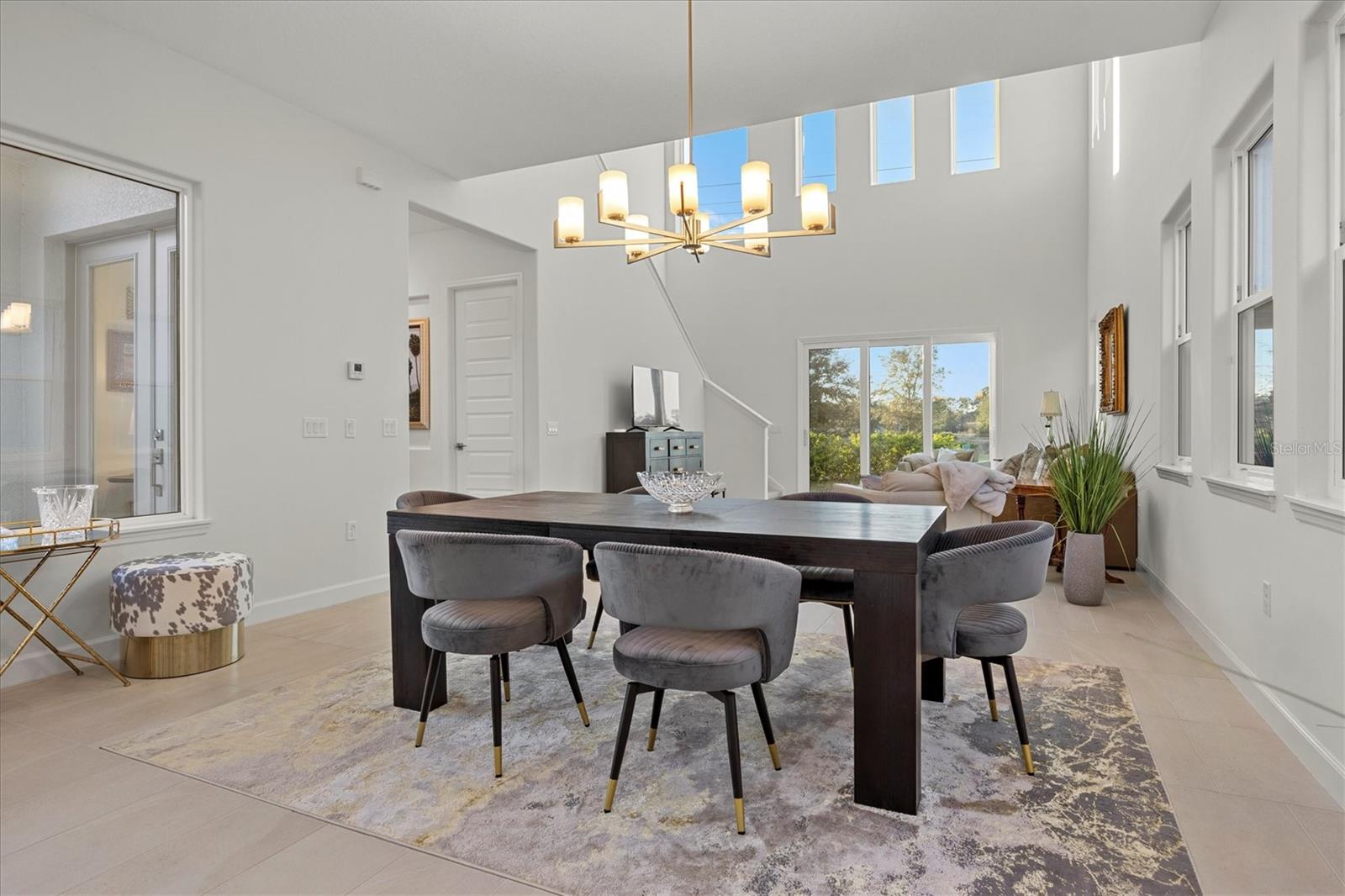 Image 16 of 44 For 168 Hampton Loop