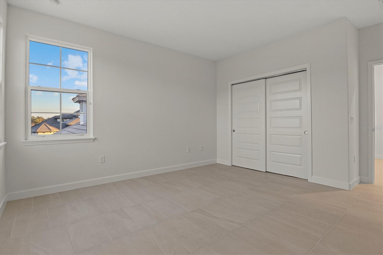 Image 36 of 44 For 168 Hampton Loop