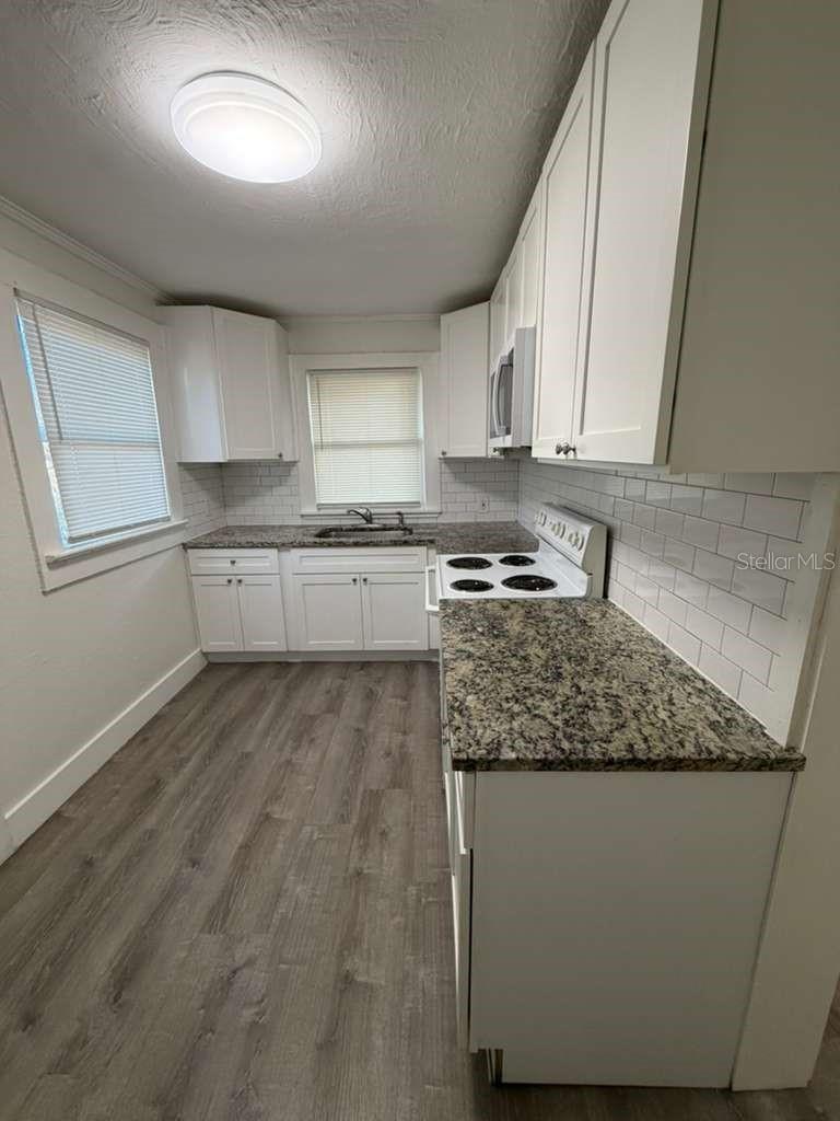 Image 10 of 18 For 3404 33rd Avenue