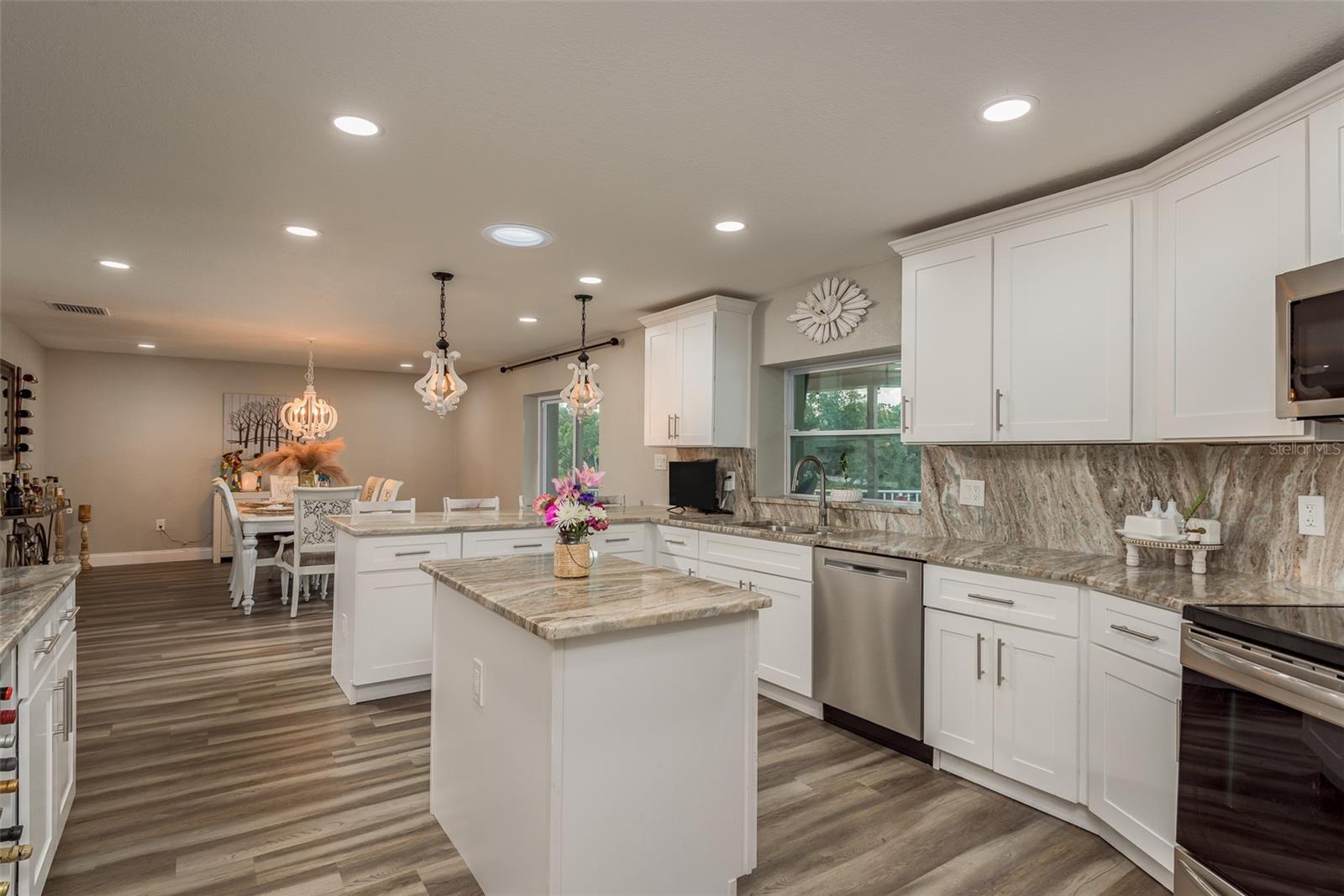 Image 11 of 51 For 5534 Tropic Drive