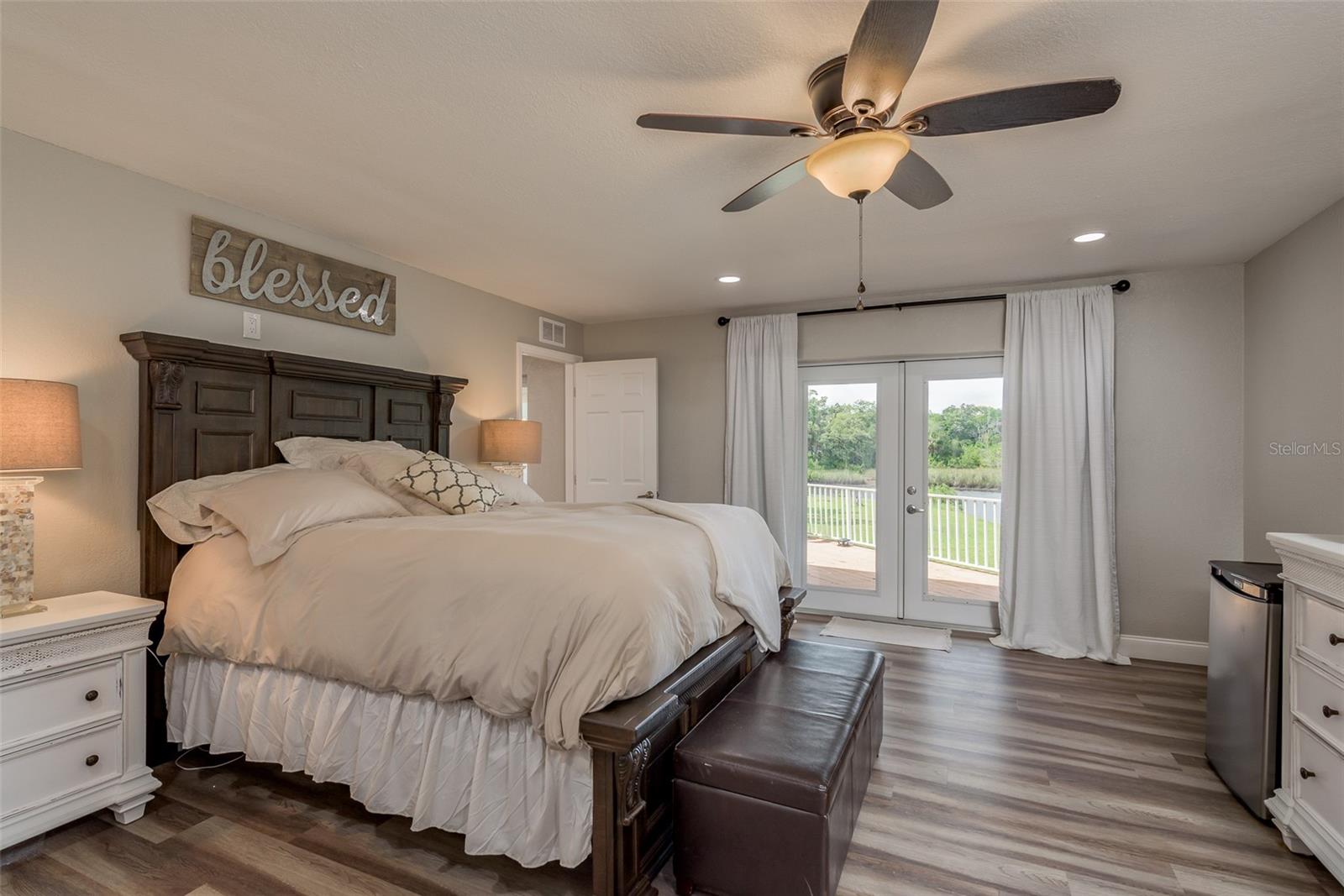 Image 23 of 51 For 5534 Tropic Drive