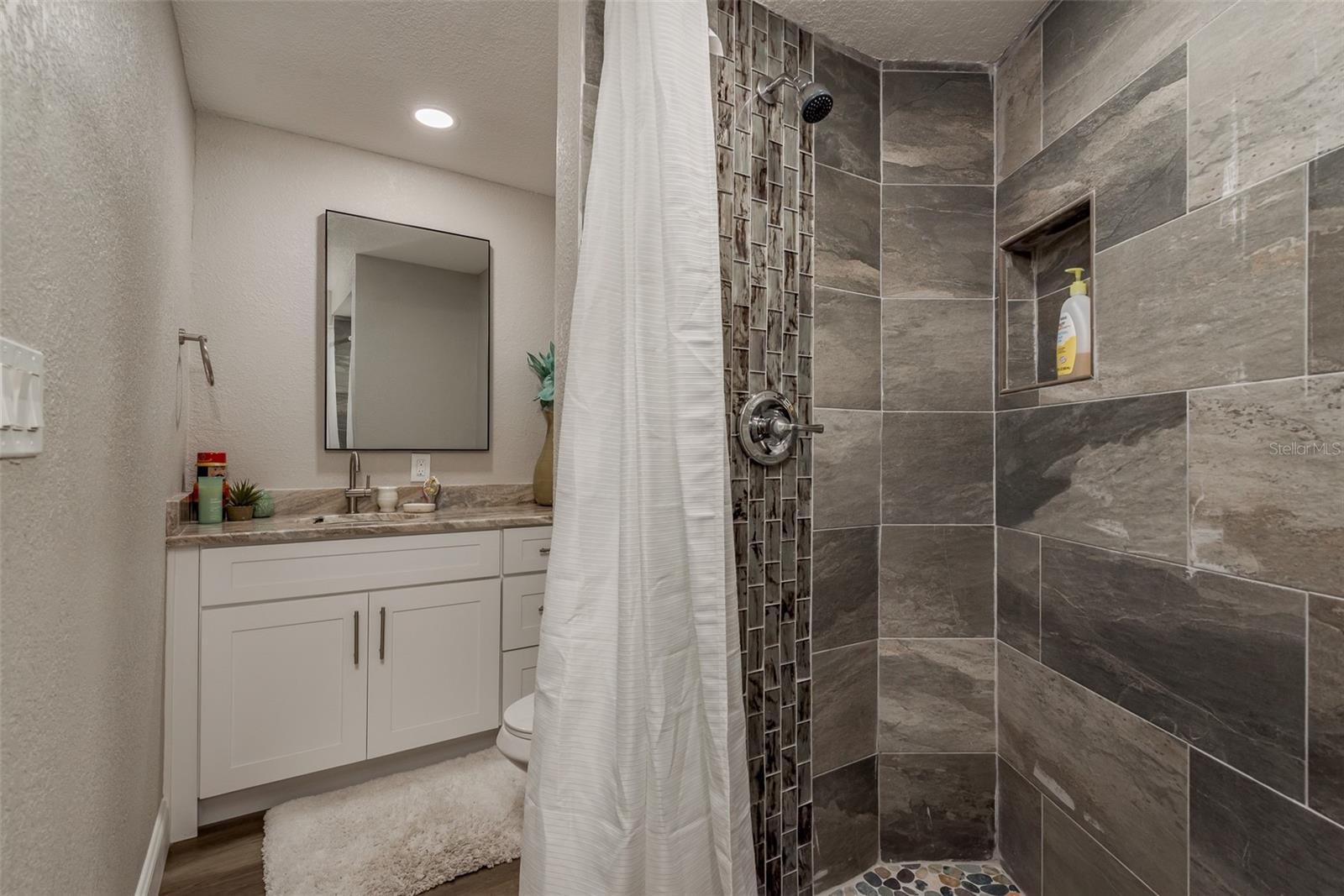 Image 25 of 51 For 5534 Tropic Drive