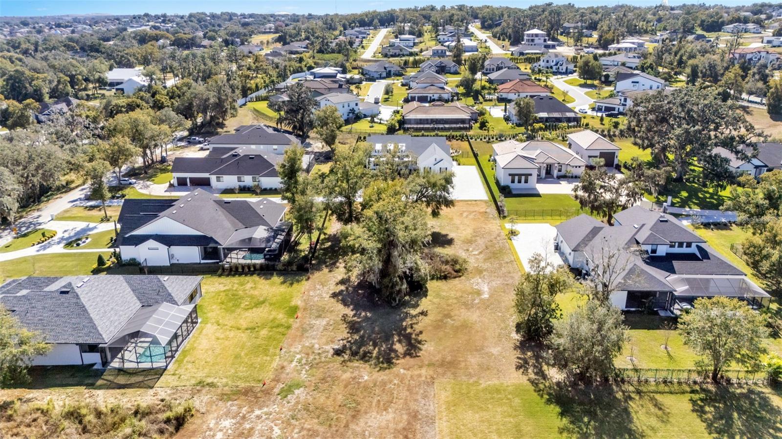 Image 8 of 12 For 5063 Cliffside Dr