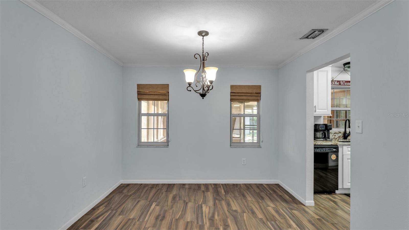 Image 10 of 42 For 3511 Creekmur Lane