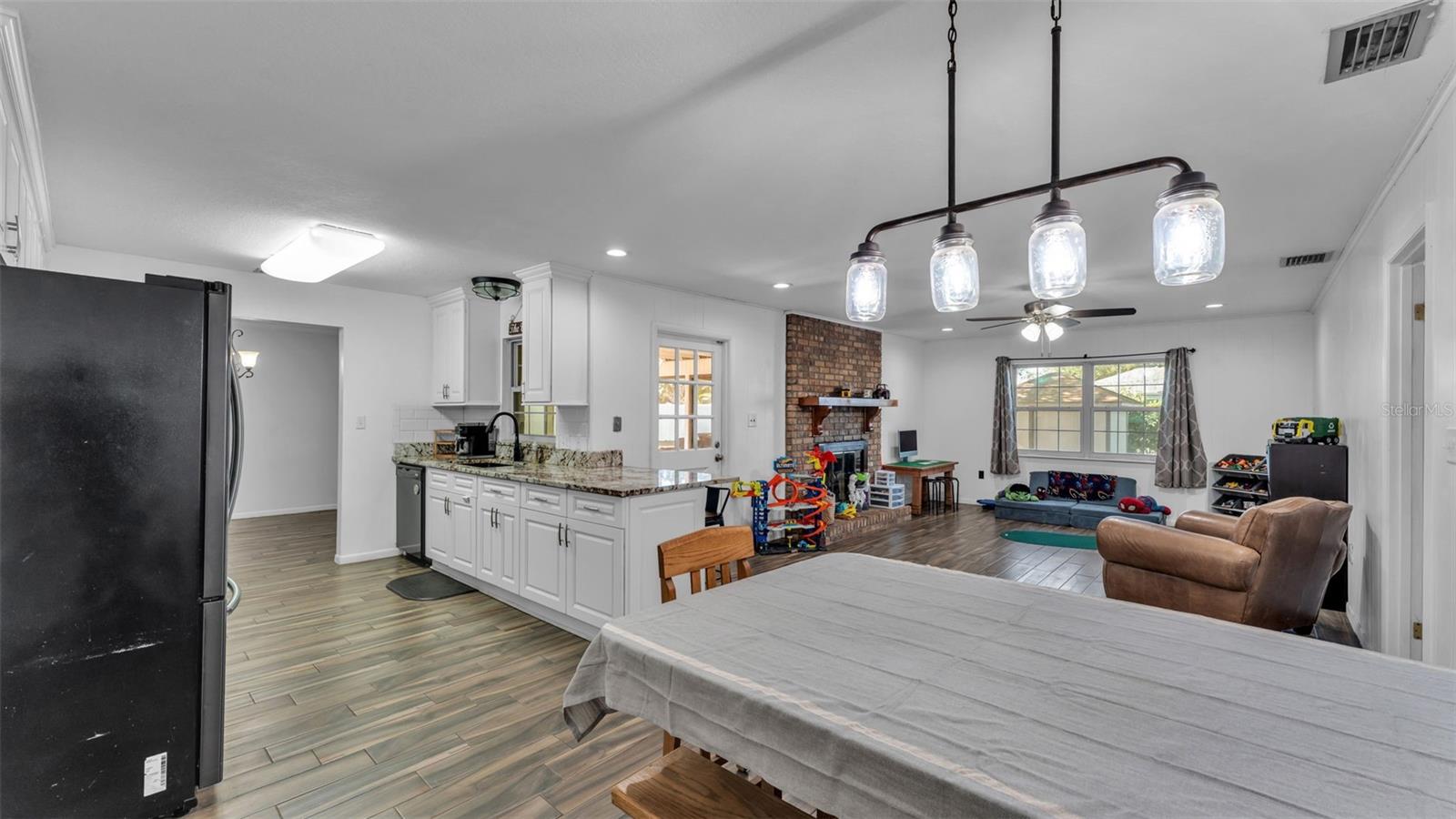 Image 12 of 42 For 3511 Creekmur Lane