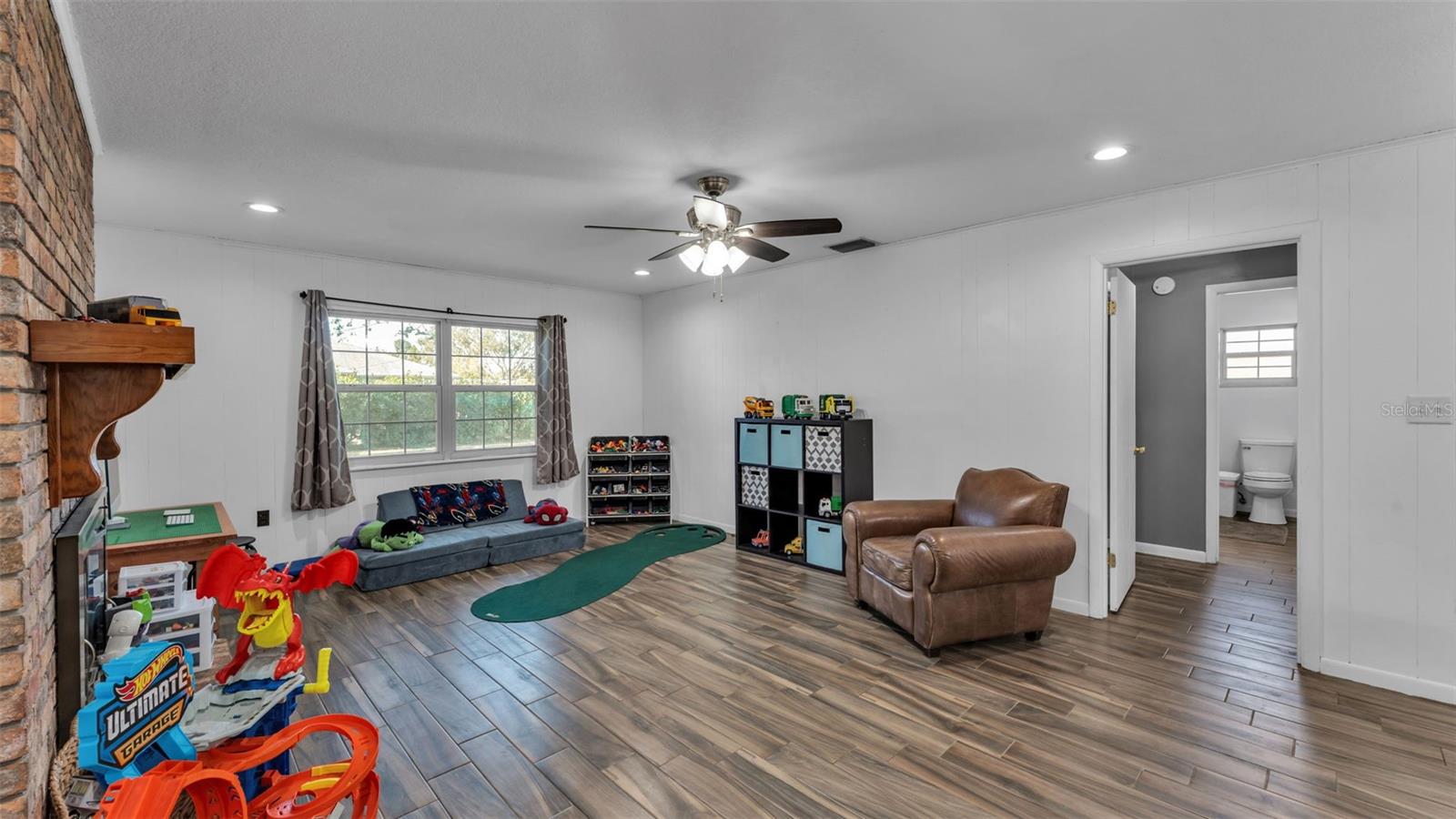 Image 24 of 42 For 3511 Creekmur Lane