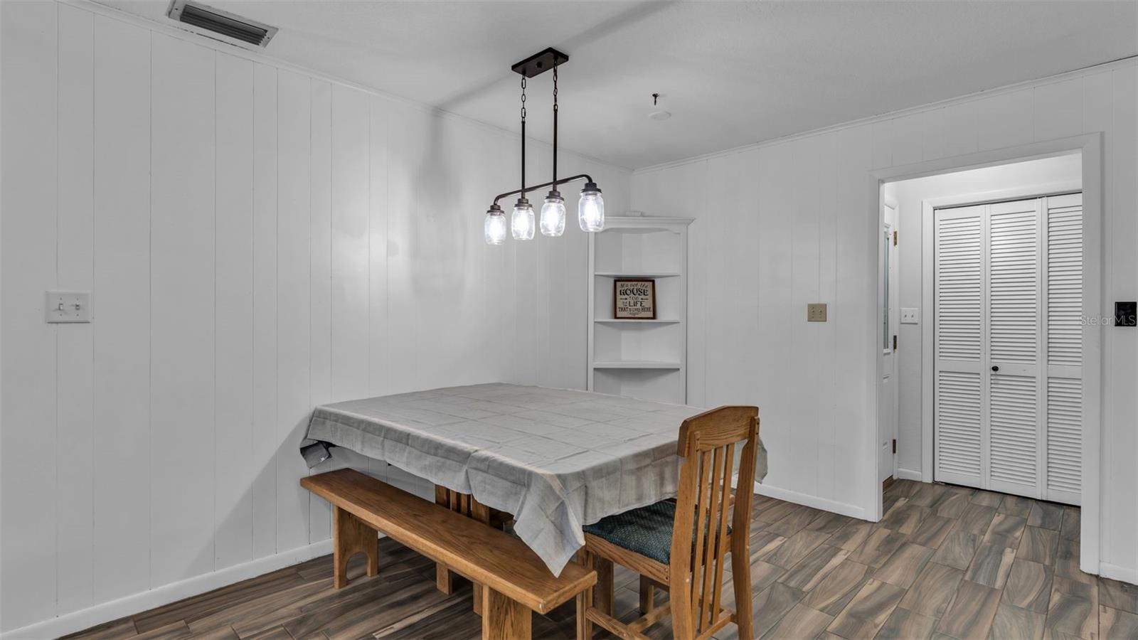 Image 25 of 42 For 3511 Creekmur Lane