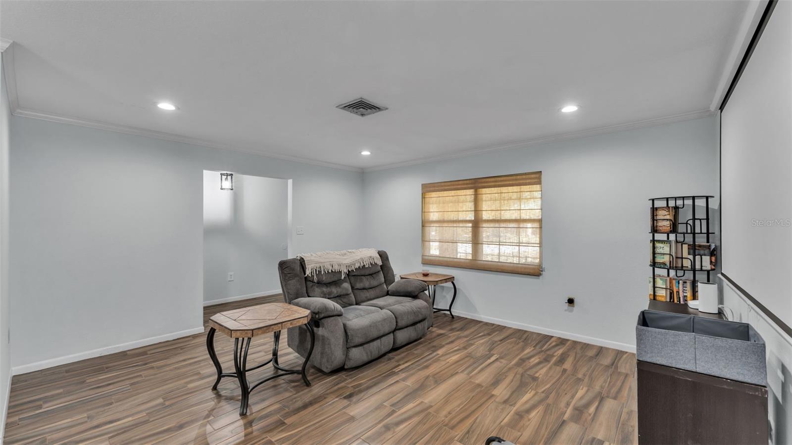 Image 8 of 42 For 3511 Creekmur Lane