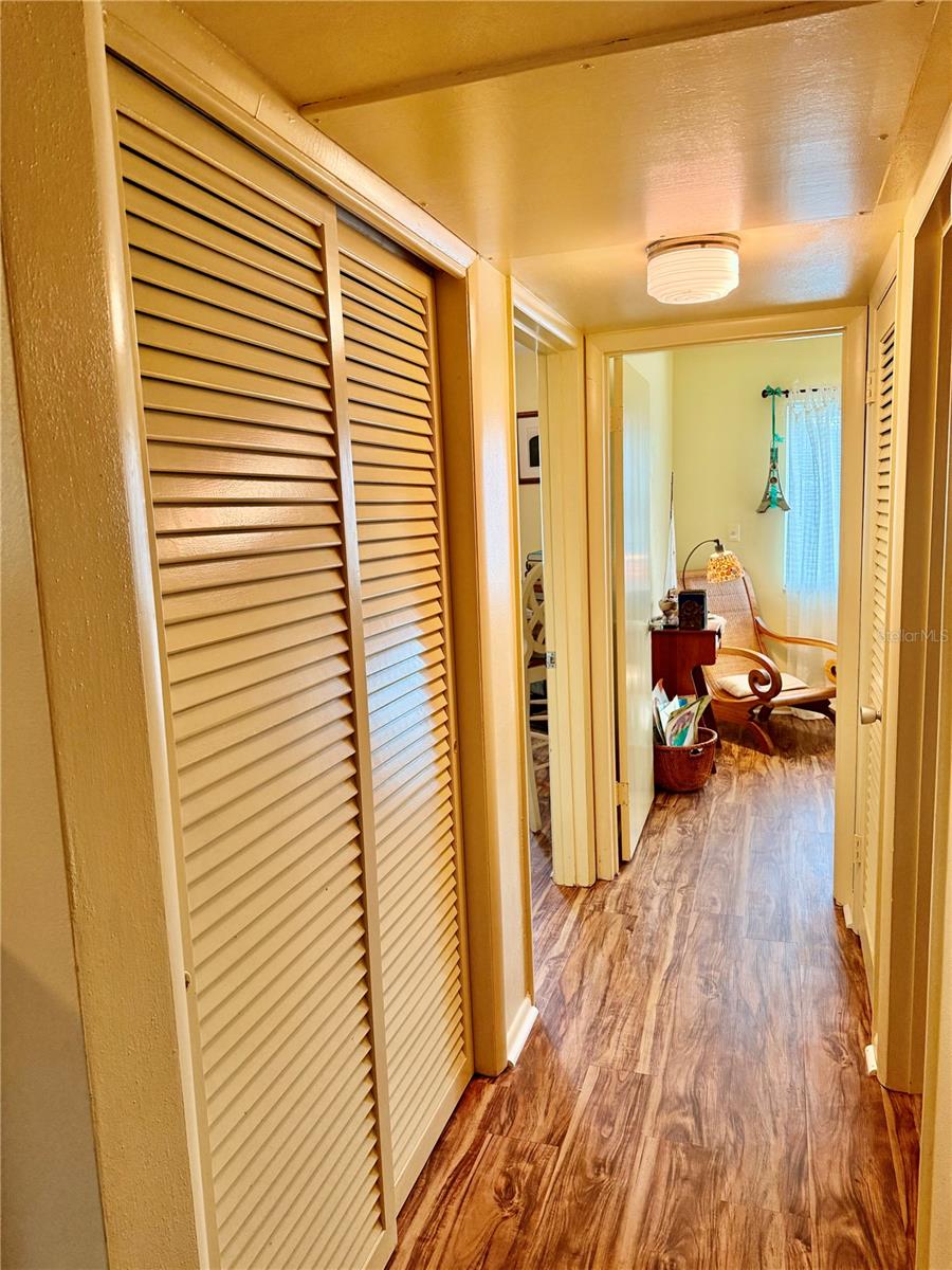 Image 12 of 35 For 1700 6th Street Nw C1