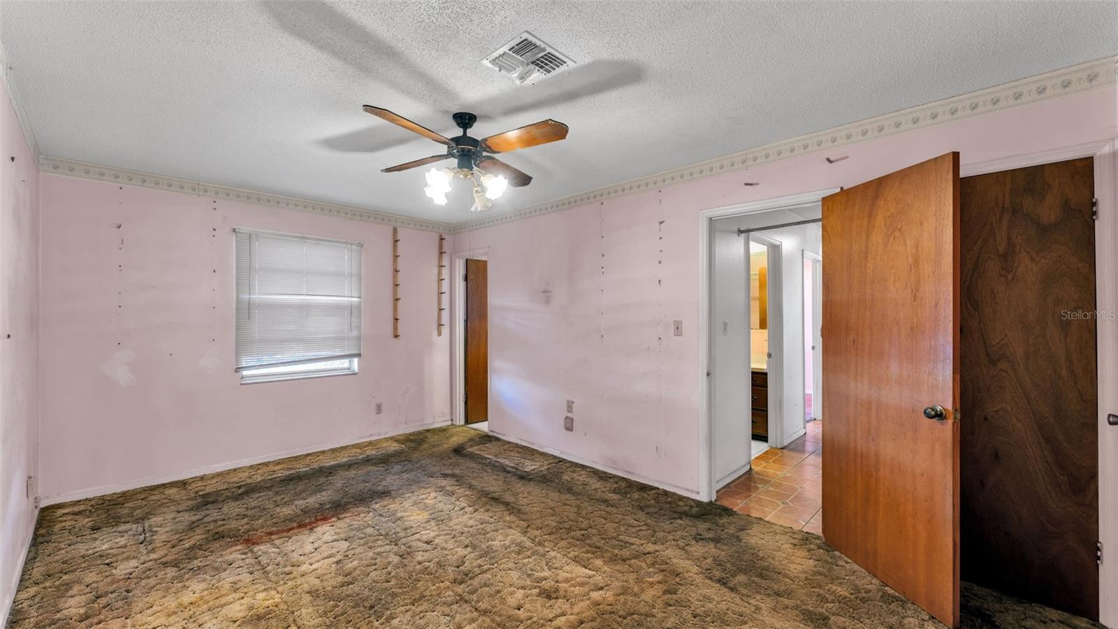 Image 24 of 38 For 4104 County Road 540a