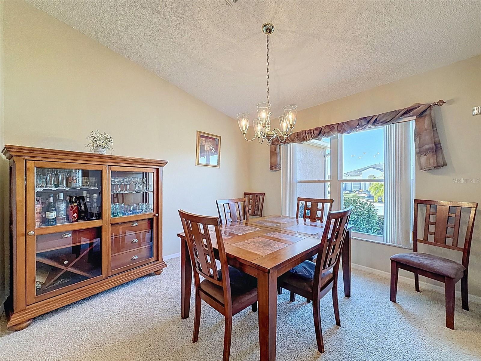 Image 5 of 52 For 5865 Macaw Place