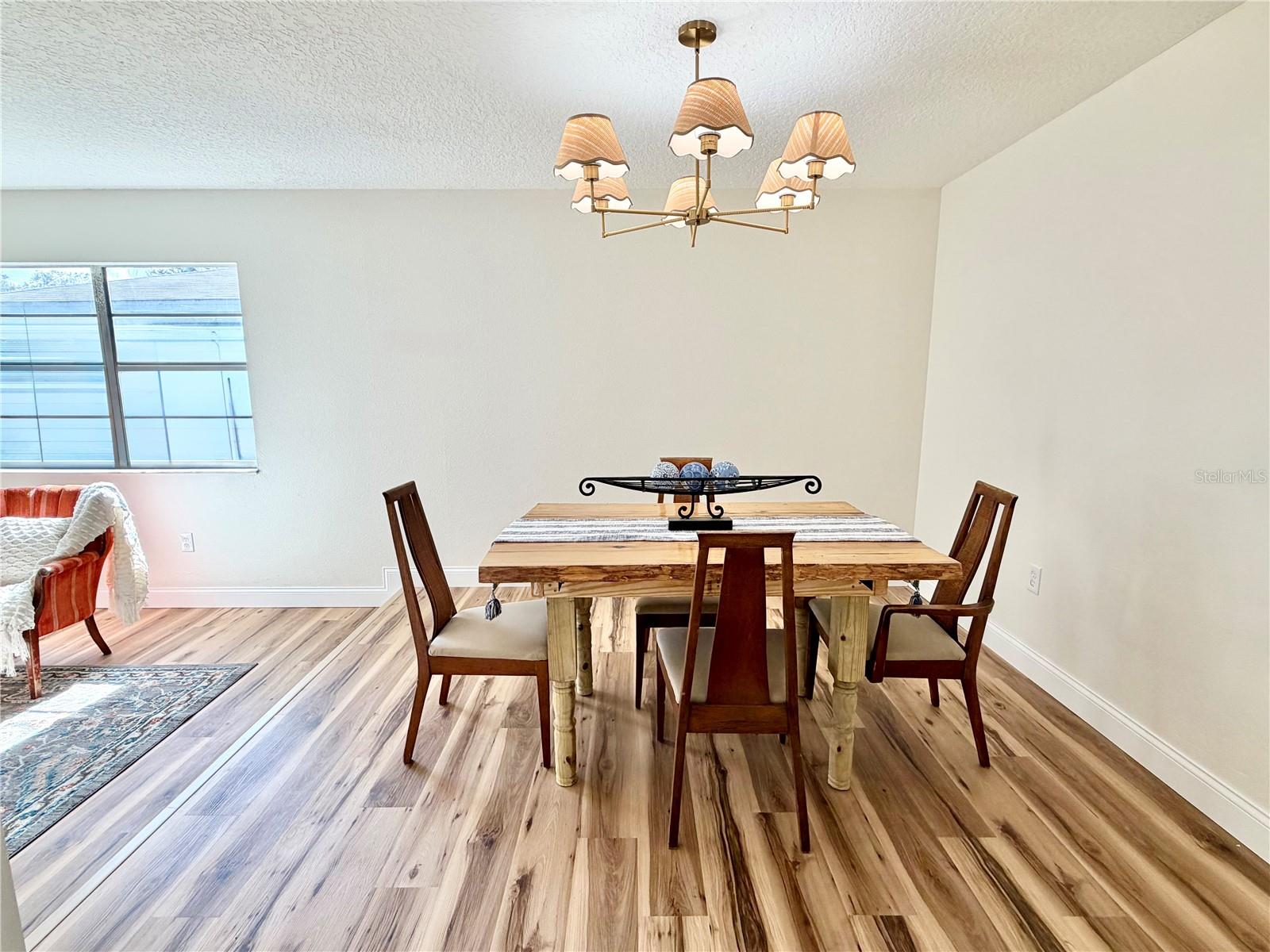 Image 11 of 33 For 1624 Leslie Drive