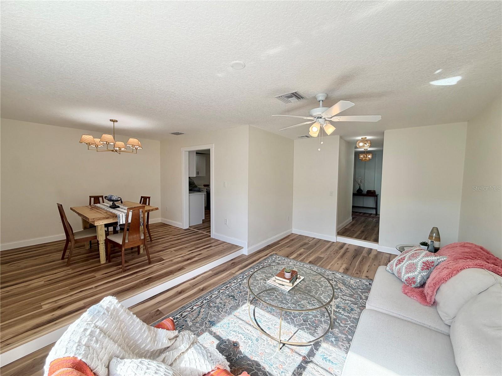 Image 15 of 33 For 1624 Leslie Drive