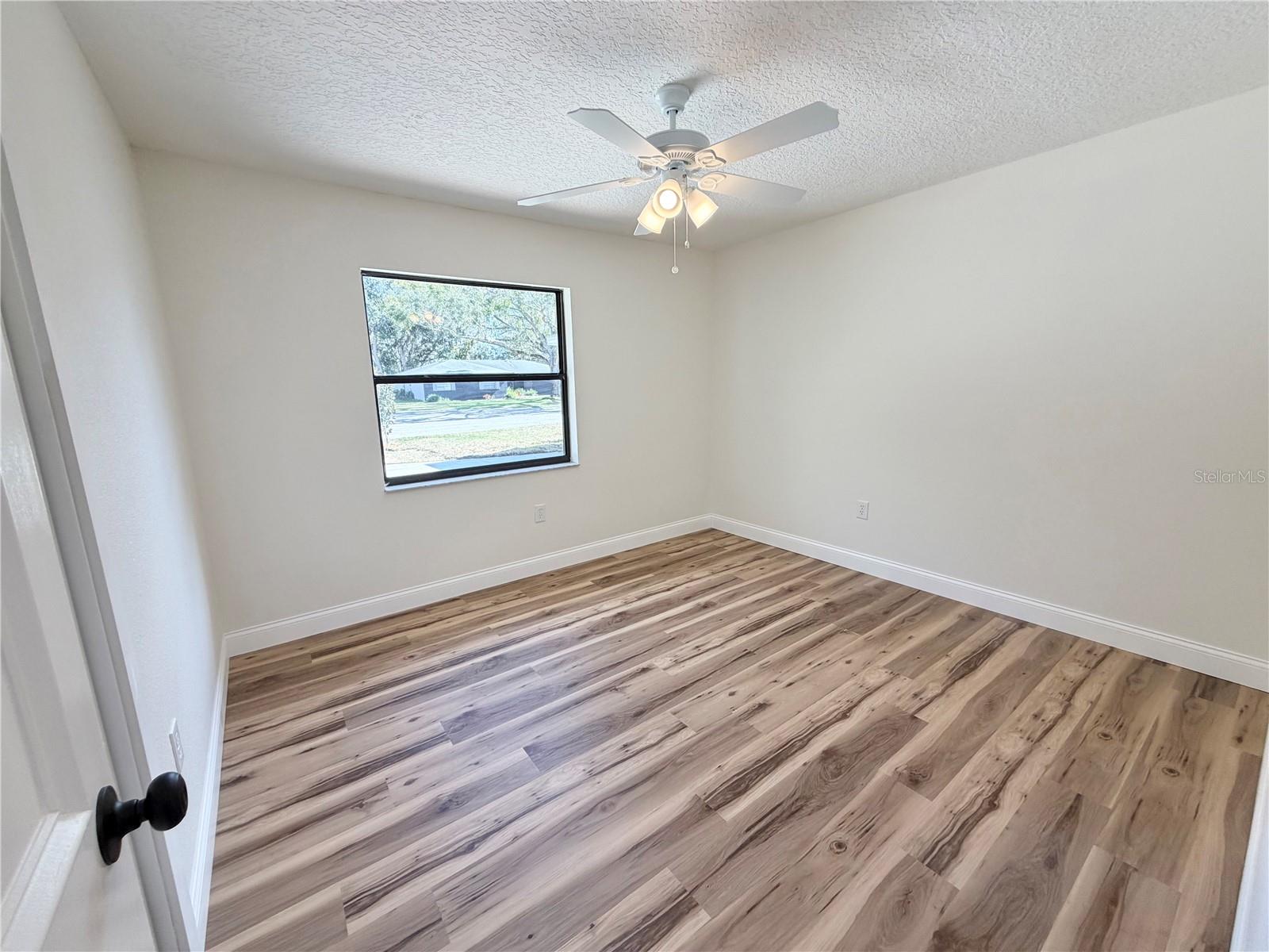 Image 19 of 33 For 1624 Leslie Drive