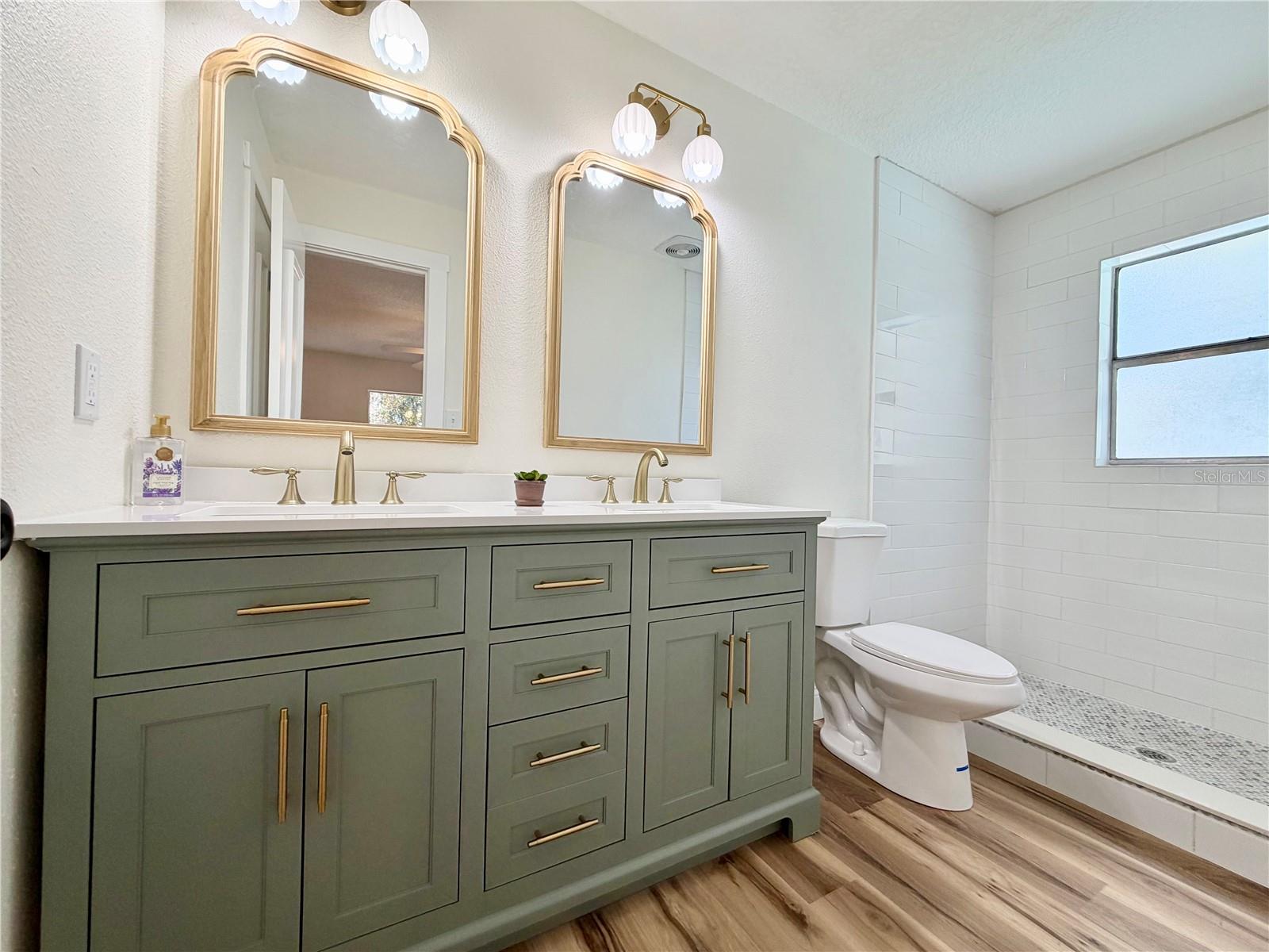 Image 24 of 33 For 1624 Leslie Drive