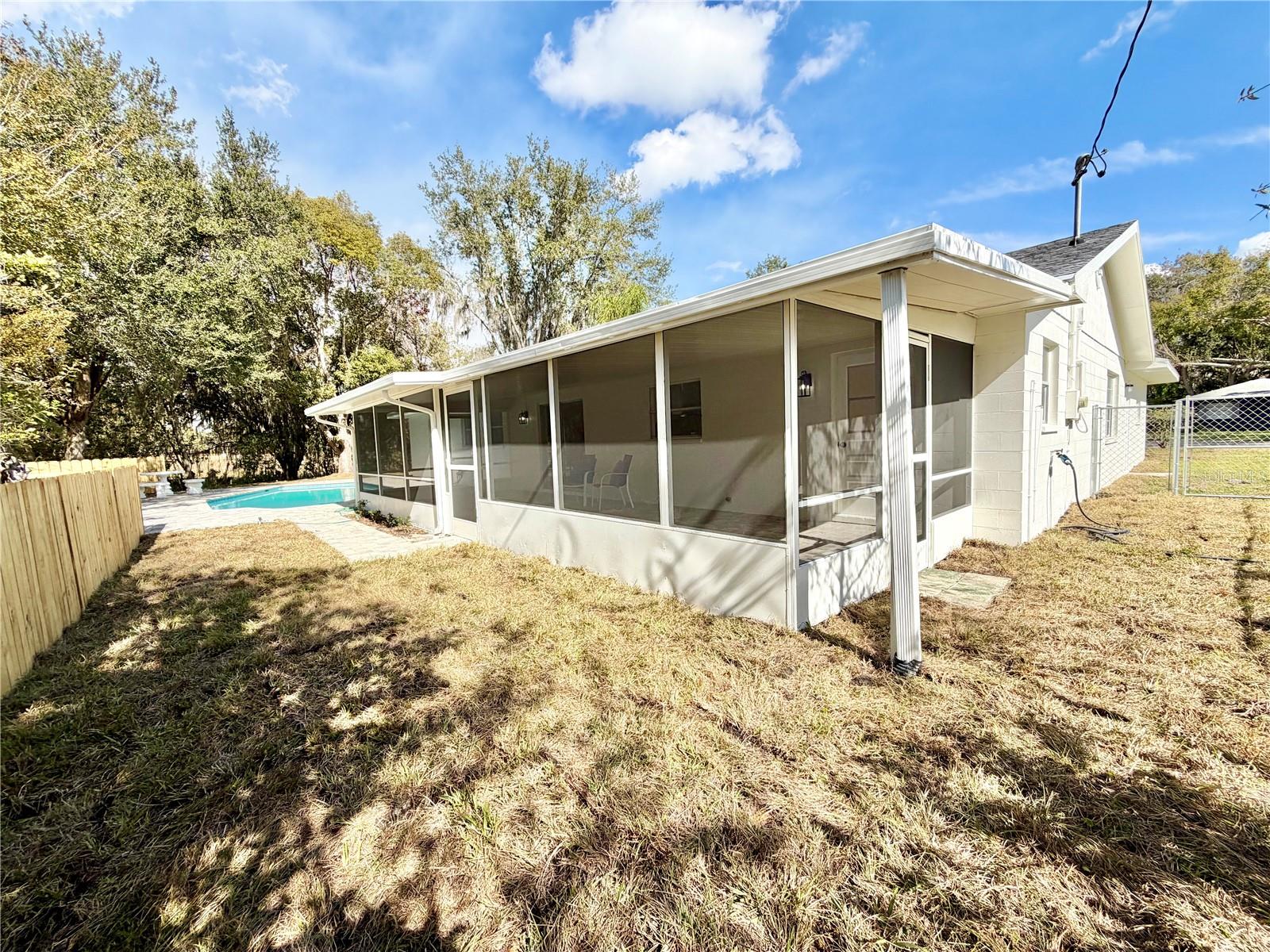 Image 32 of 33 For 1624 Leslie Drive