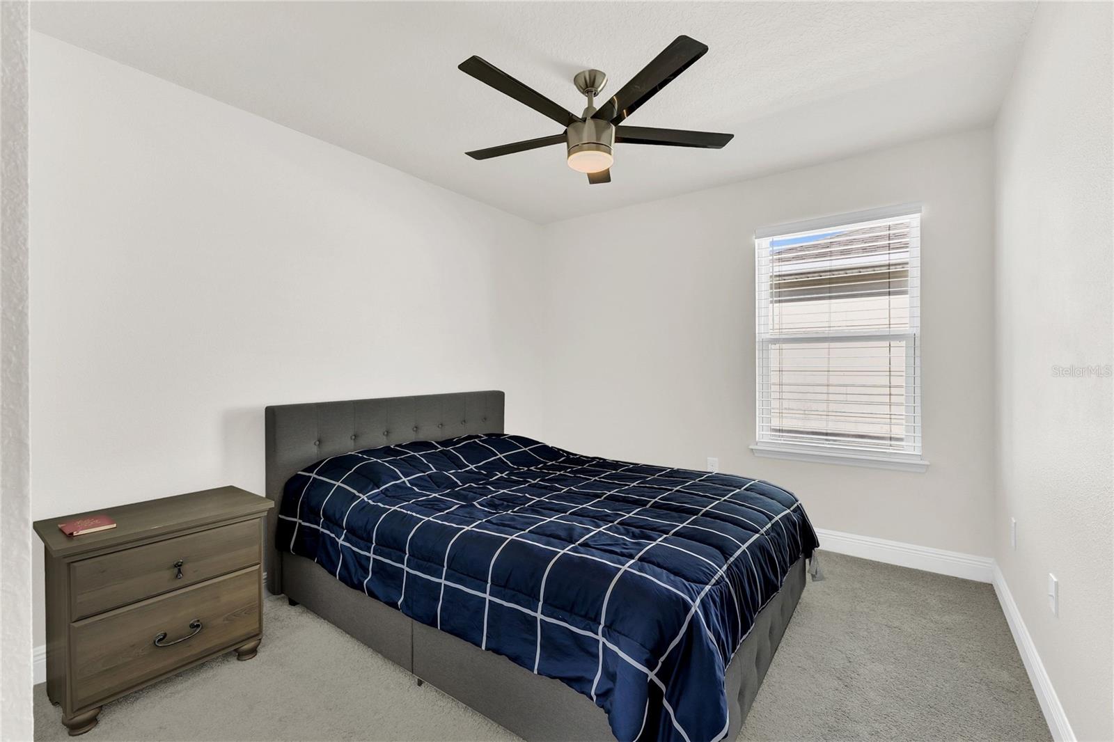 Image 13 of 28 For 4424 Silver Creek Street