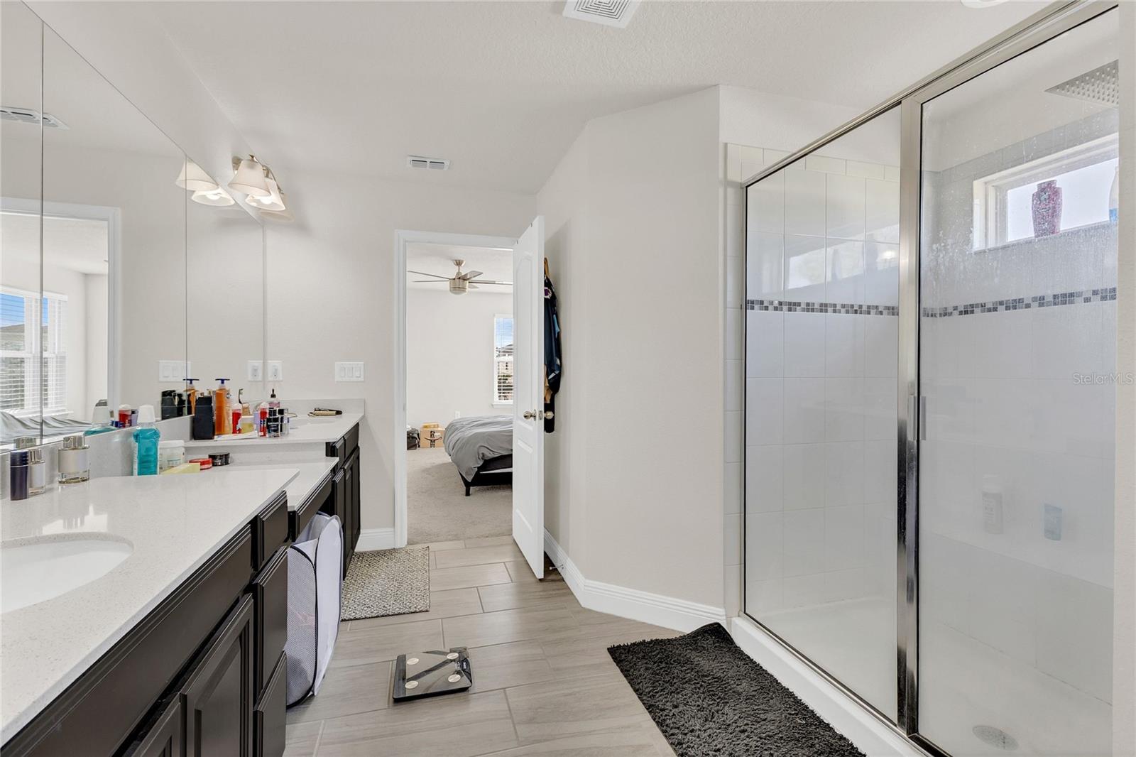 Image 14 of 28 For 4424 Silver Creek Street