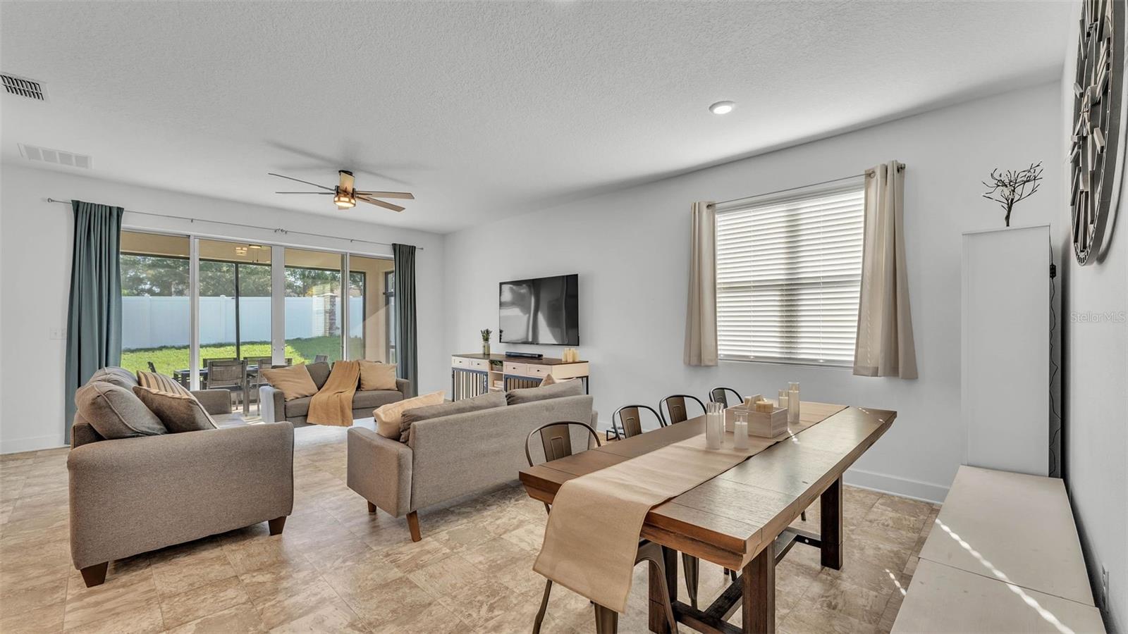 Image 12 of 41 For 1725 Hill Top Drive