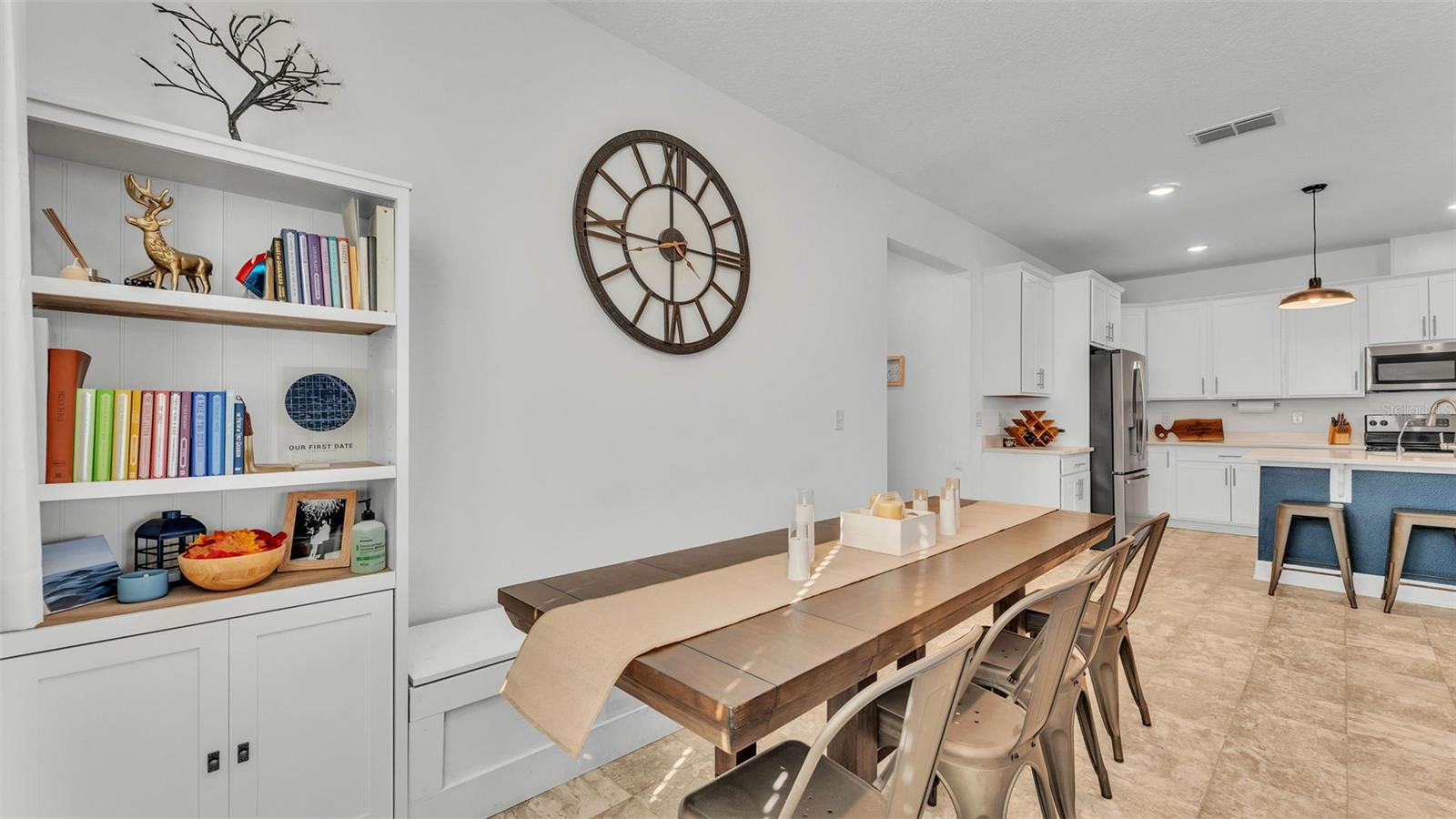 Image 14 of 41 For 1725 Hill Top Drive